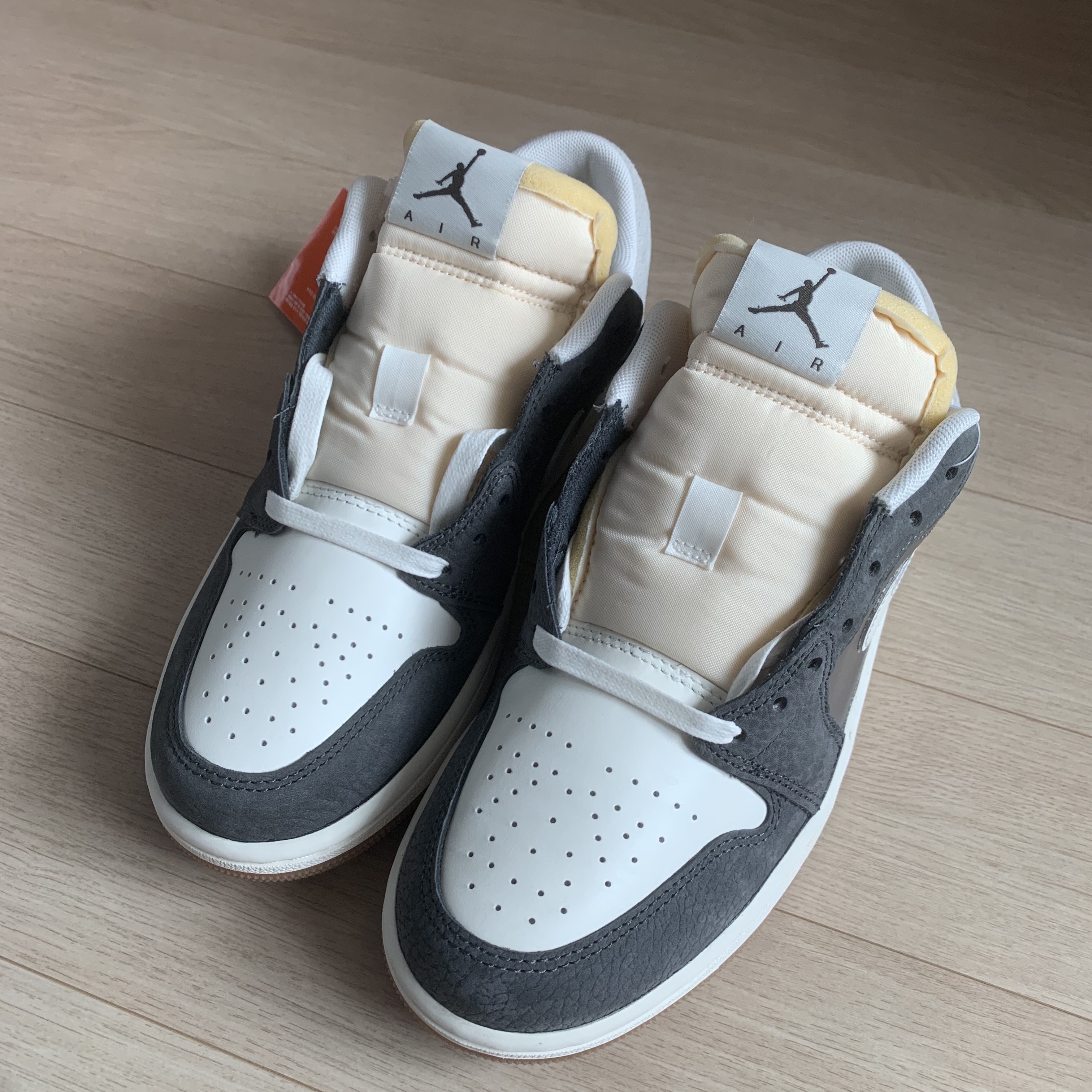 Jordan 1 Low Kkachi 착용 스타일 - 3