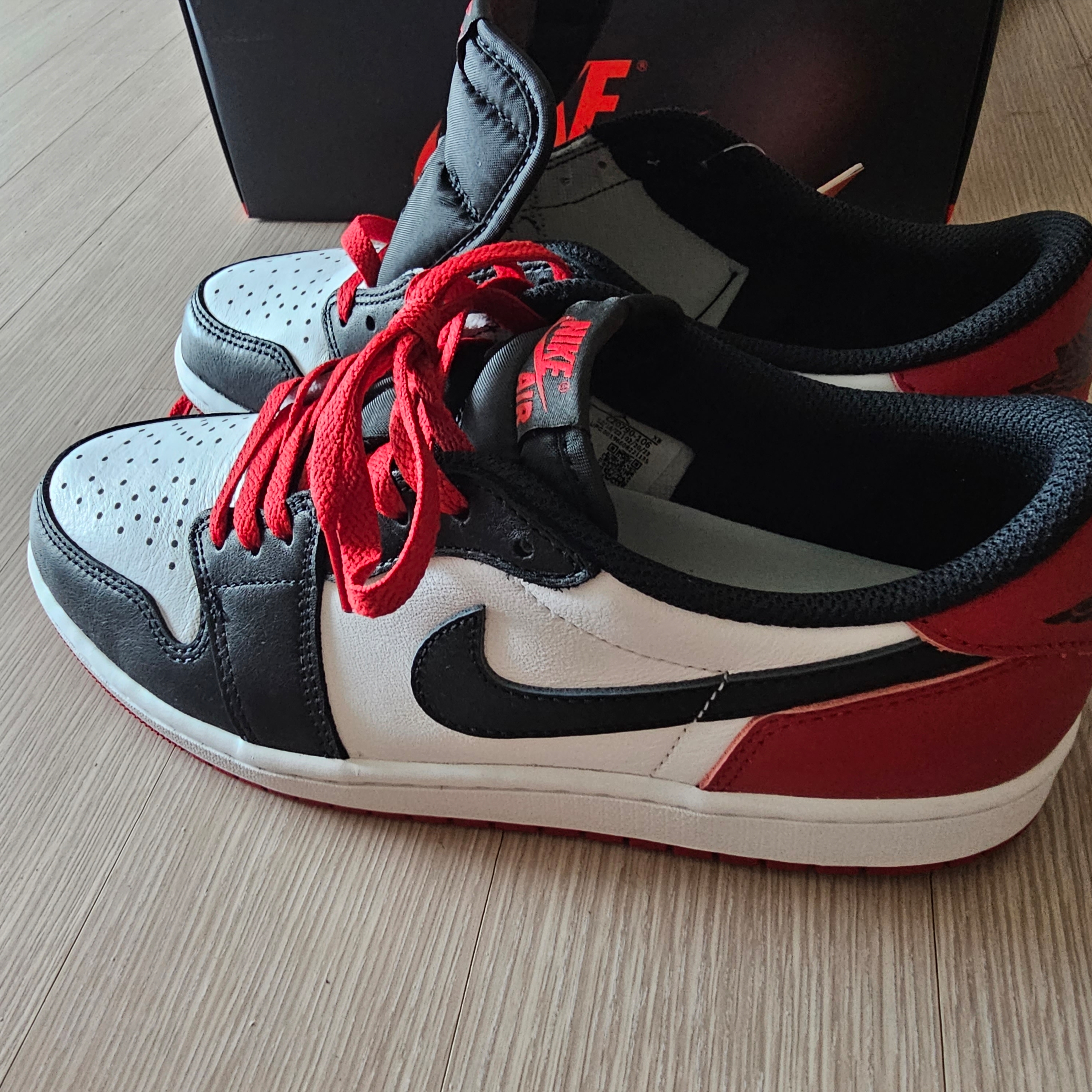 Jordan 1 Retro Low OG Black Toe 착용 스타일