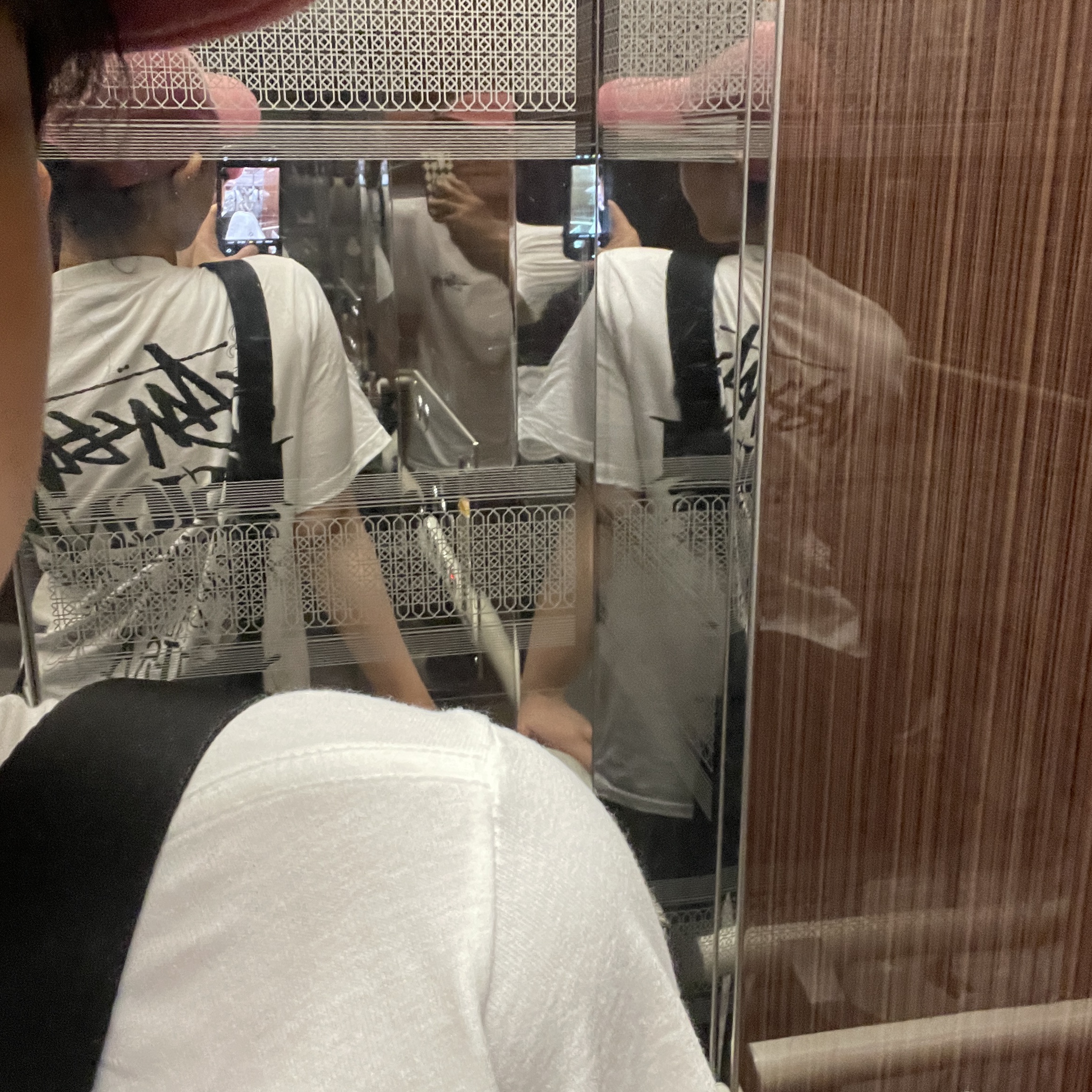 Stussy Summer LB T-Shirt White 착용 스타일