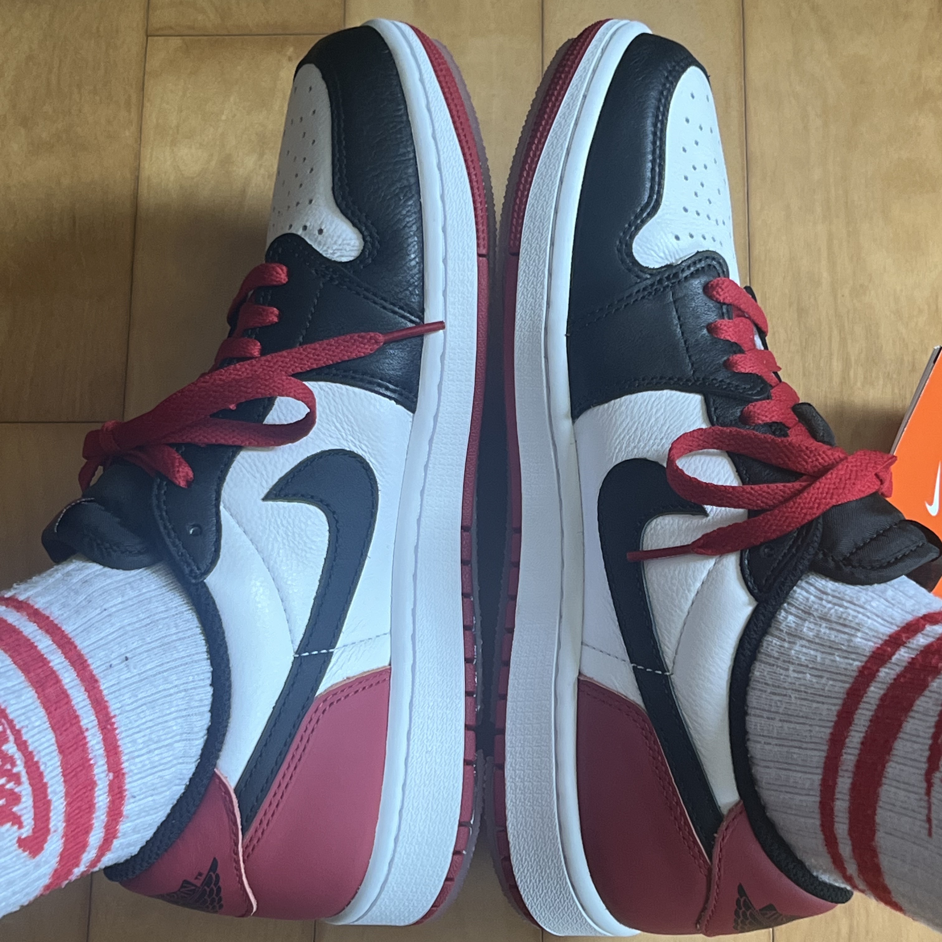 Jordan 1 Retro Low OG Black Toe 착용 스타일