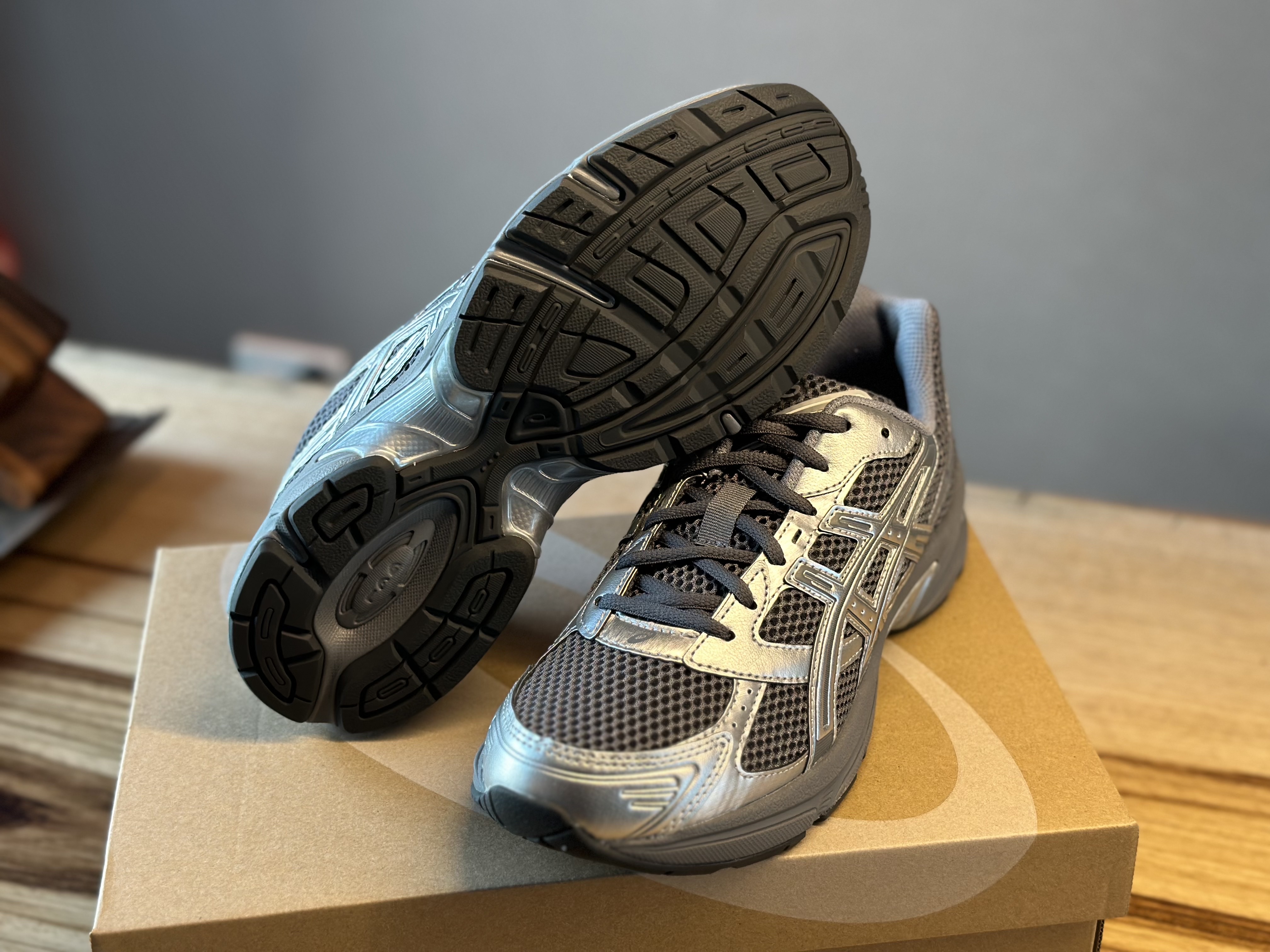 Asics Gel-1130 Steel Grey Pure Silver 착용 스타일 - 4