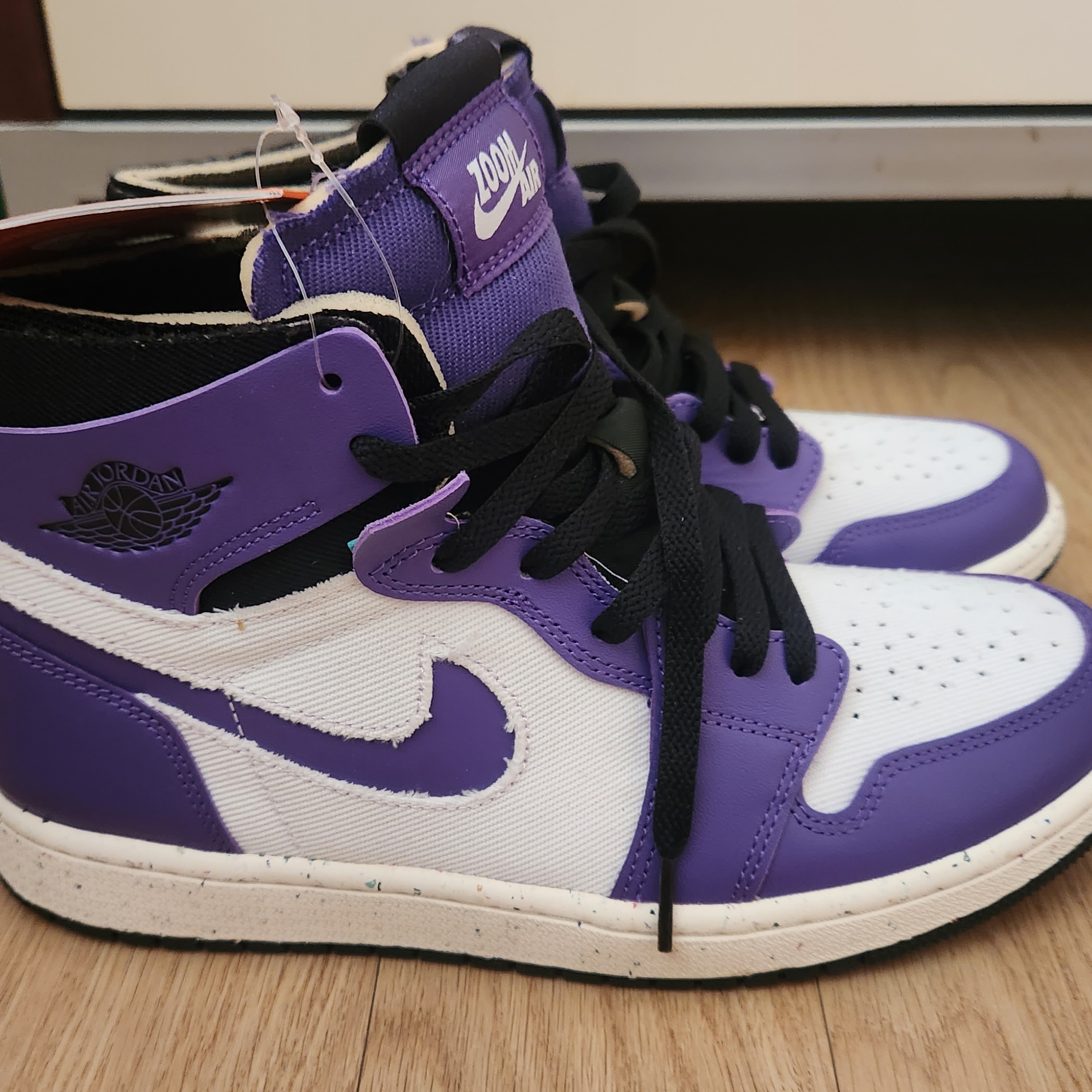 Jordan 1 Zoom Air CMFT Dark Iris 착용 스타일 - 2