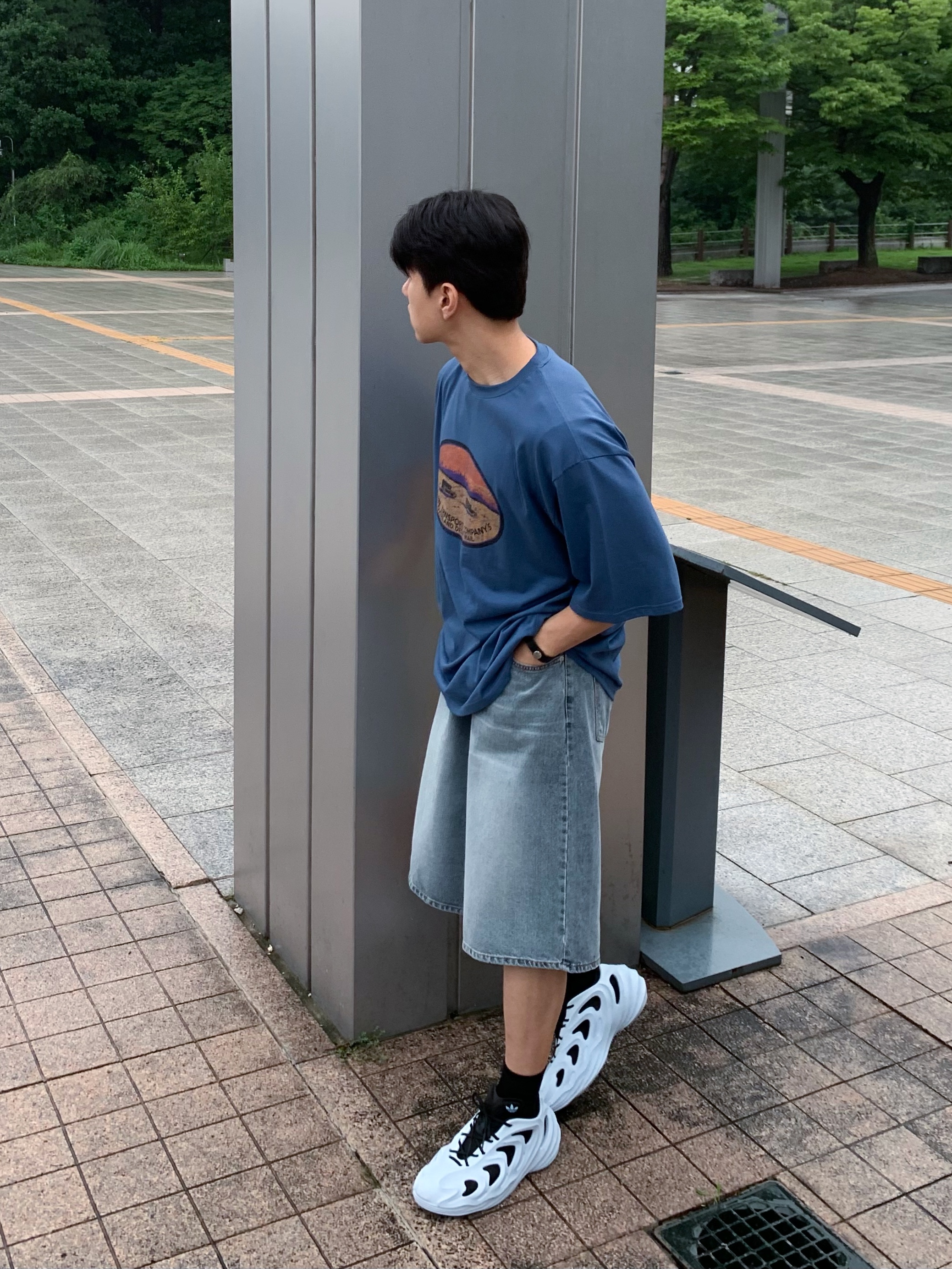 Adidas Adifom Q Halo Blue 착용 스타일 - 4