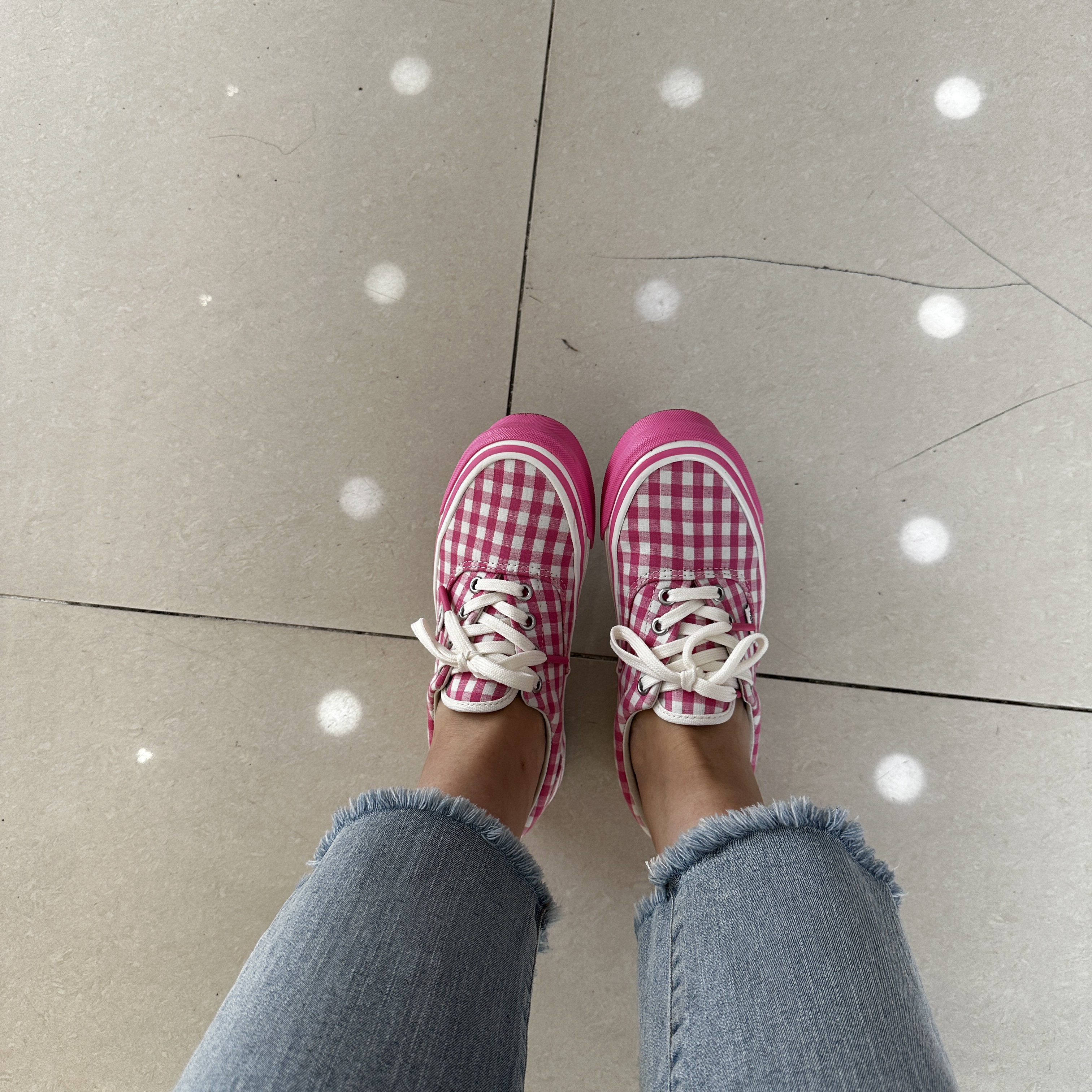 Vans Vault x Comme des Garcons Girl OG Era LX Gingham Check Pink 착용 스타일