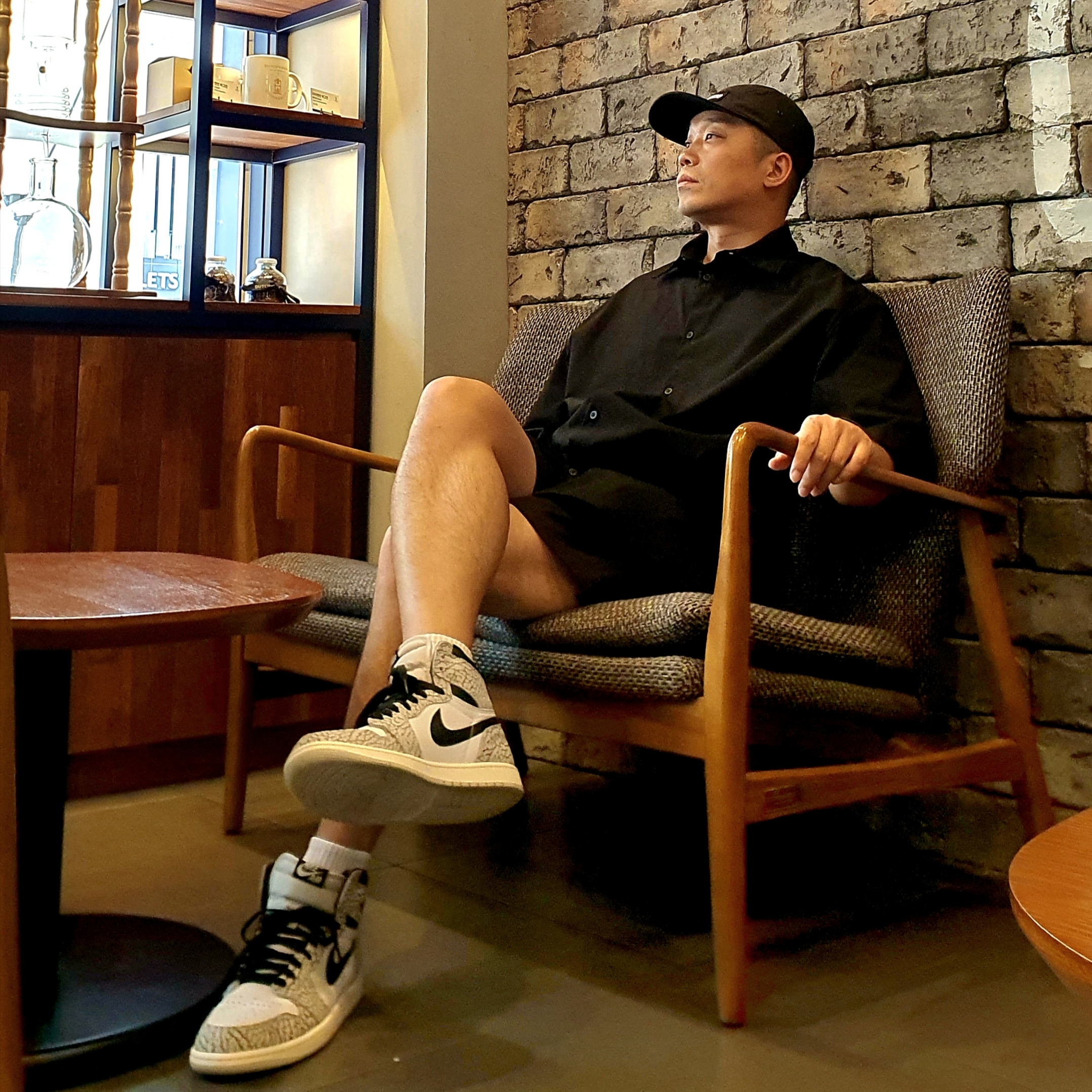 Jordan 1 Retro High OG White Cement, Supreme Military Camp Cap Black - 20SS 착용 스타일