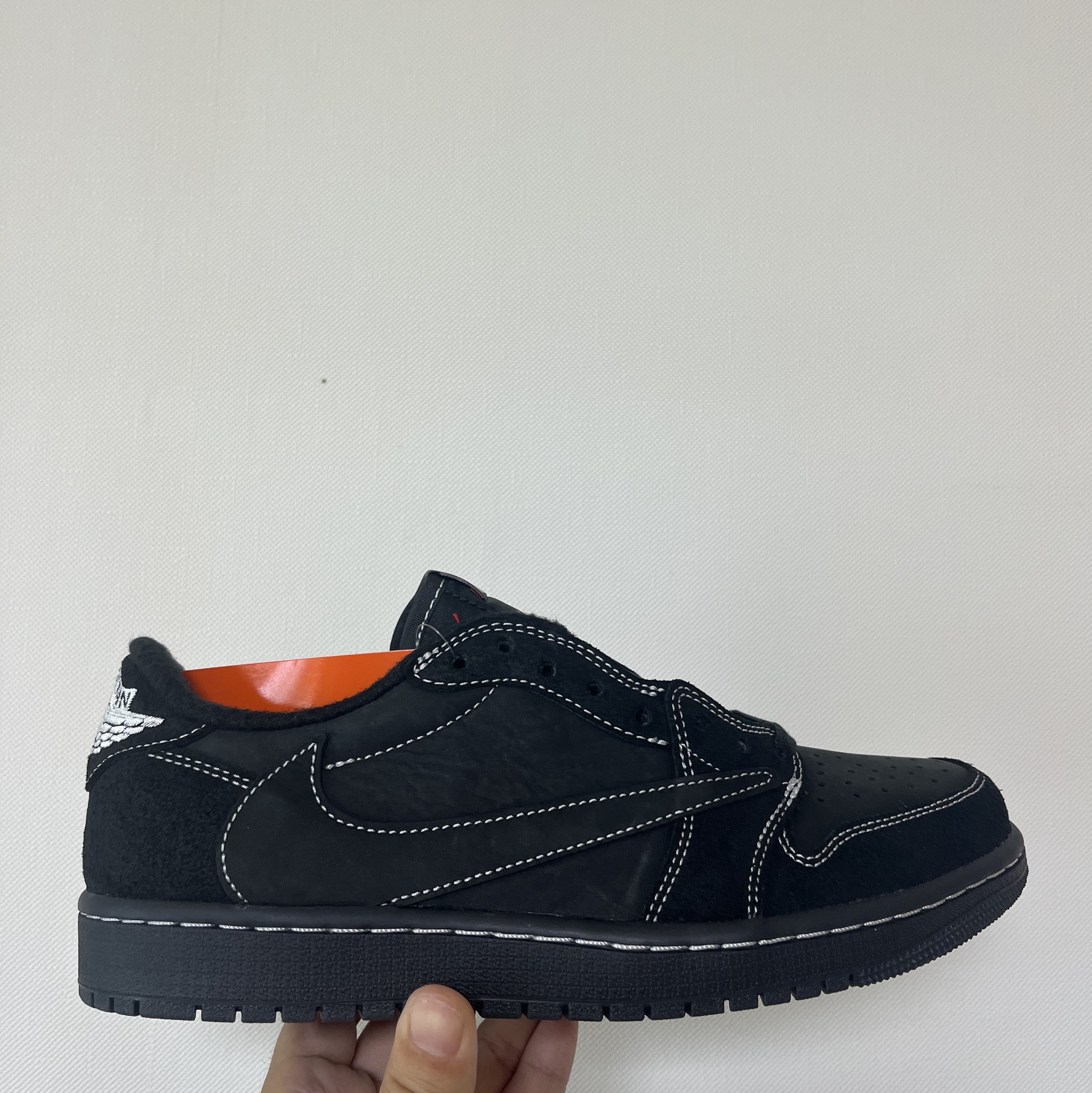 Jordan 1 x Travis Scott Retro Low OG SP Black Phantom, (PS) Jordan 1 x Travis Scott Retro Low OG SP Black Phantom 착용 스타일 - 1