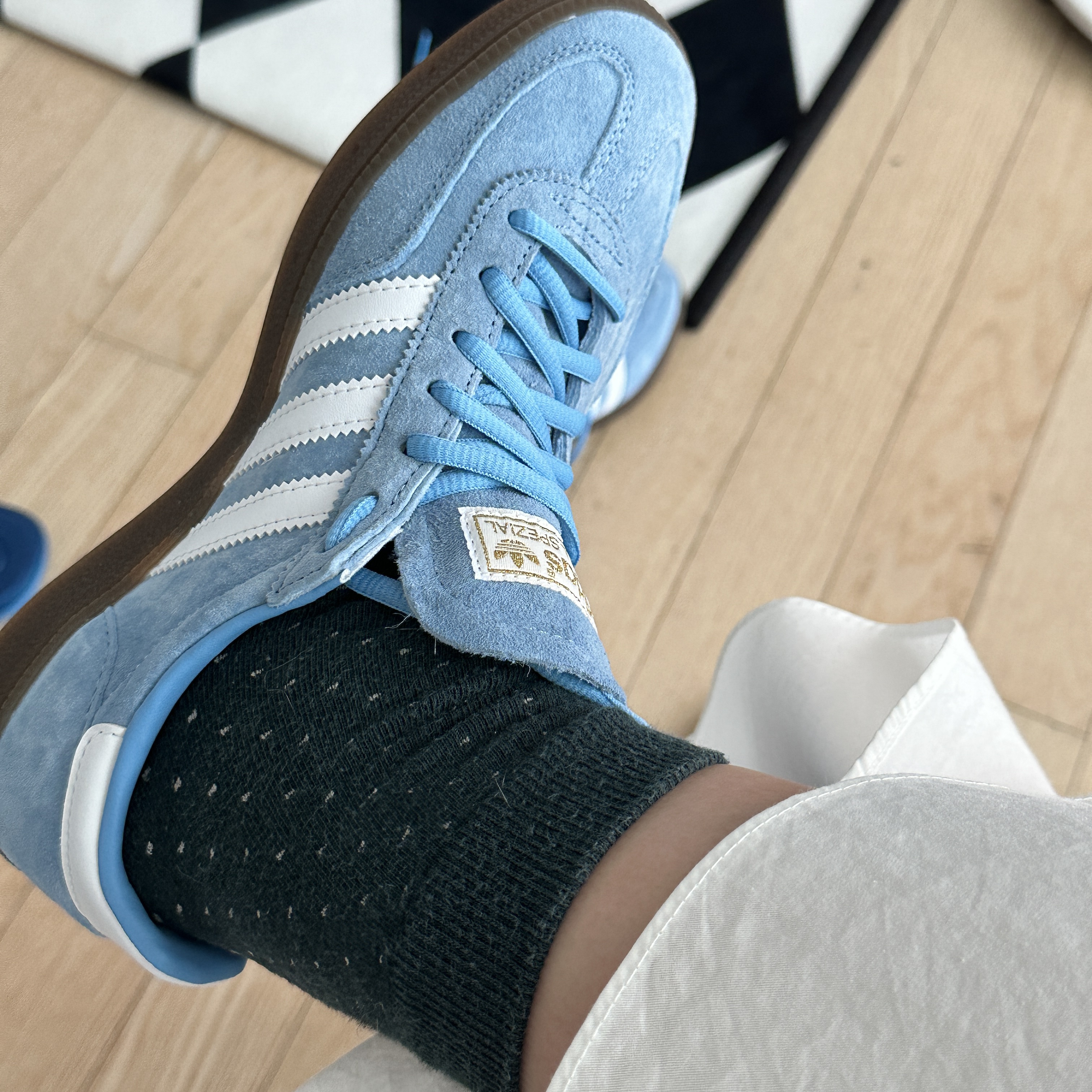 Adidas Spezial Handball Light Blue 착용 스타일