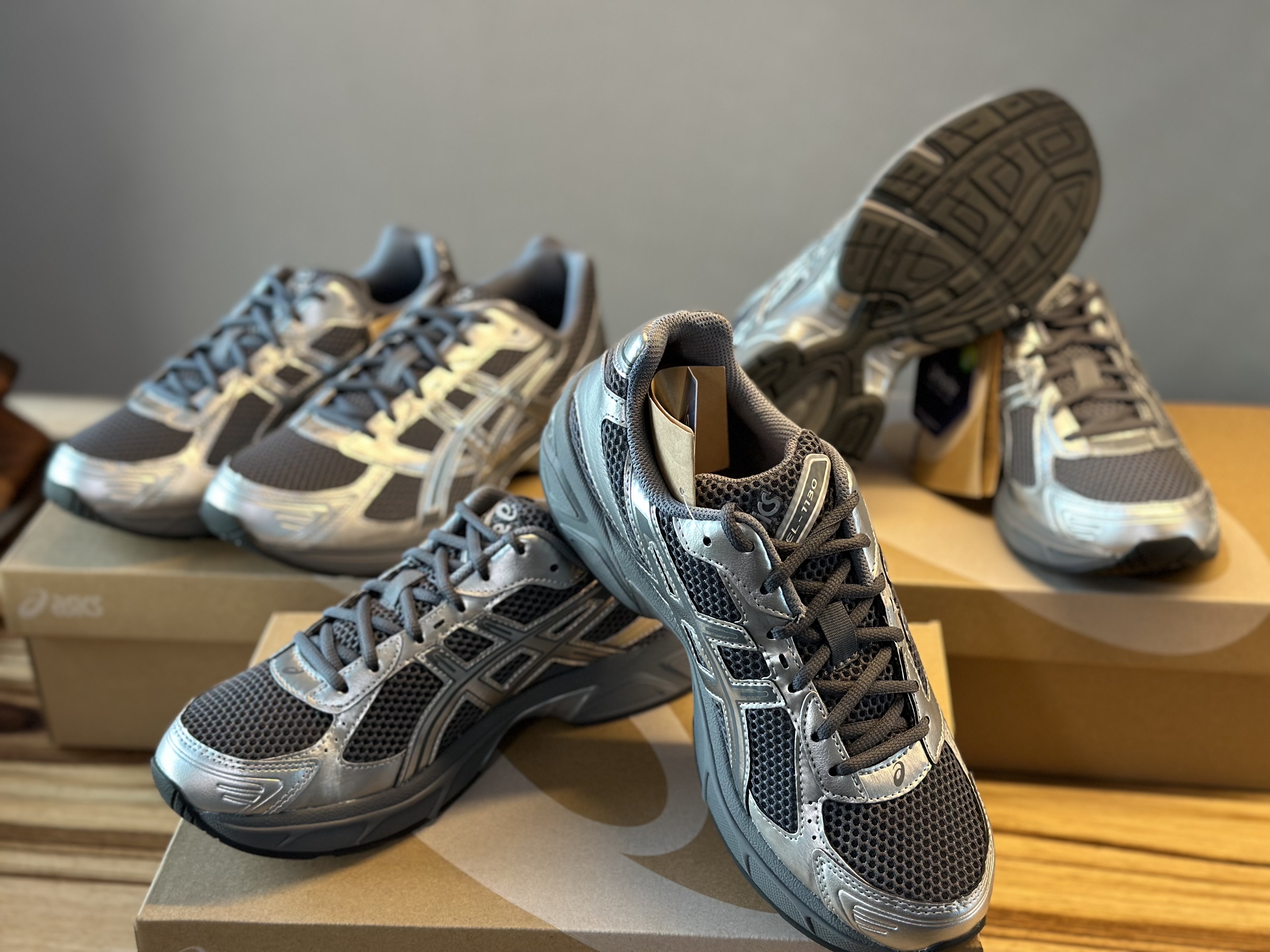 Asics Gel-1130 Steel Grey Pure Silver 착용 스타일 - 5