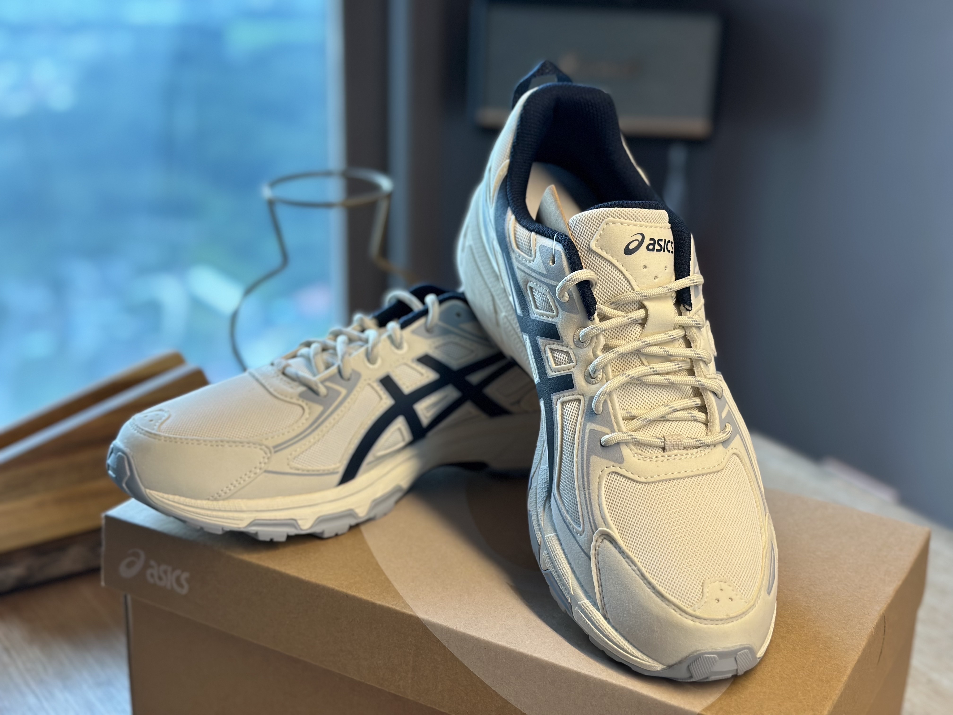 Asics Gel-Venture 6 SPS Birch French Blue 착용 스타일 - 1