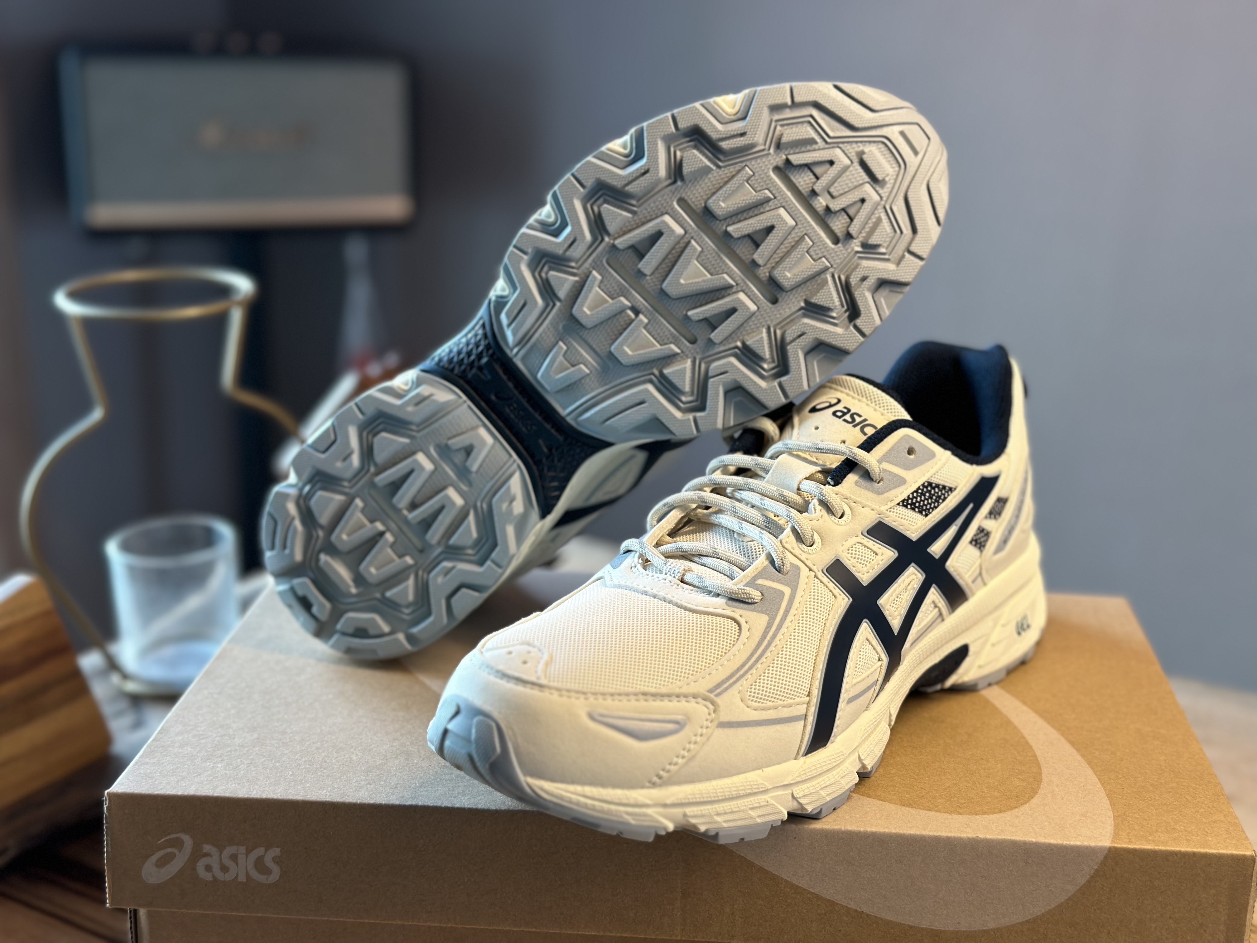 Asics Gel-Venture 6 SPS Birch French Blue 착용 스타일 - 3