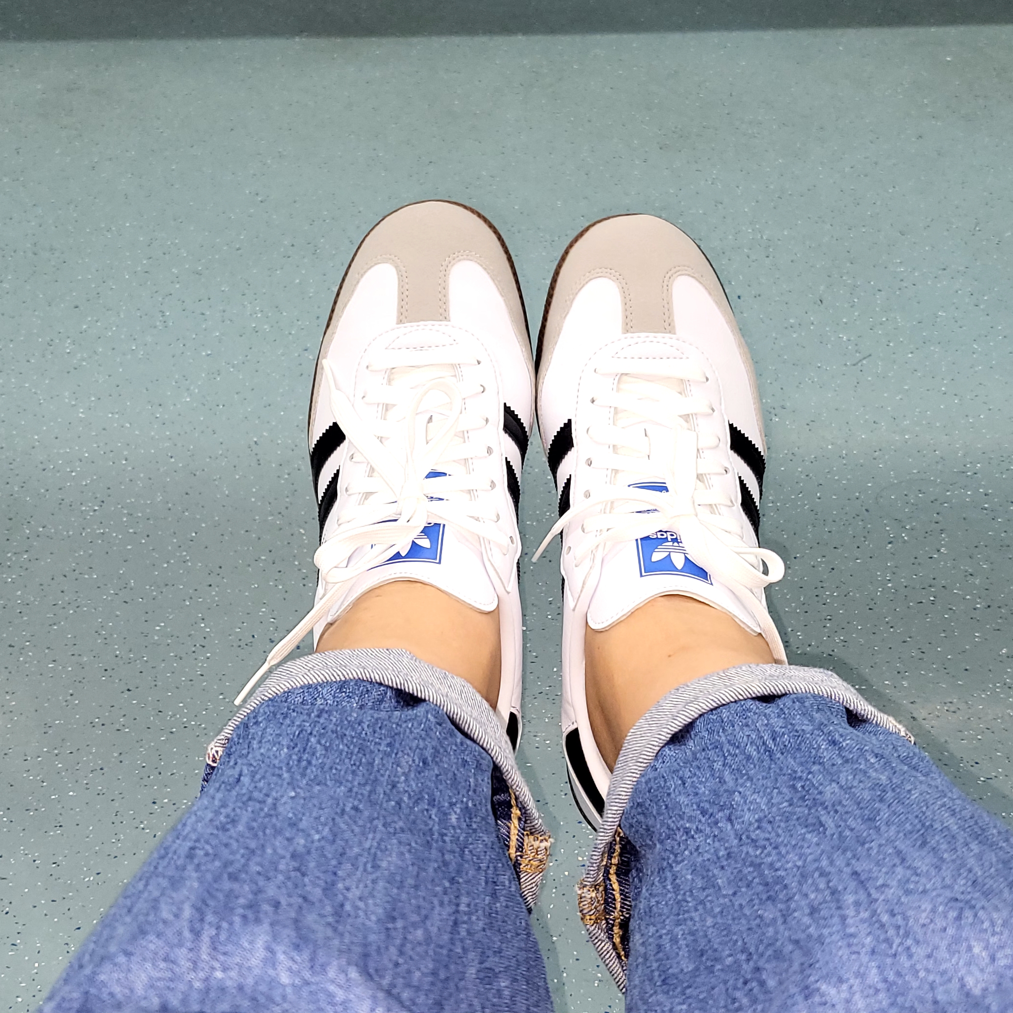 Adidas Samba Vegan White Black 착용 스타일