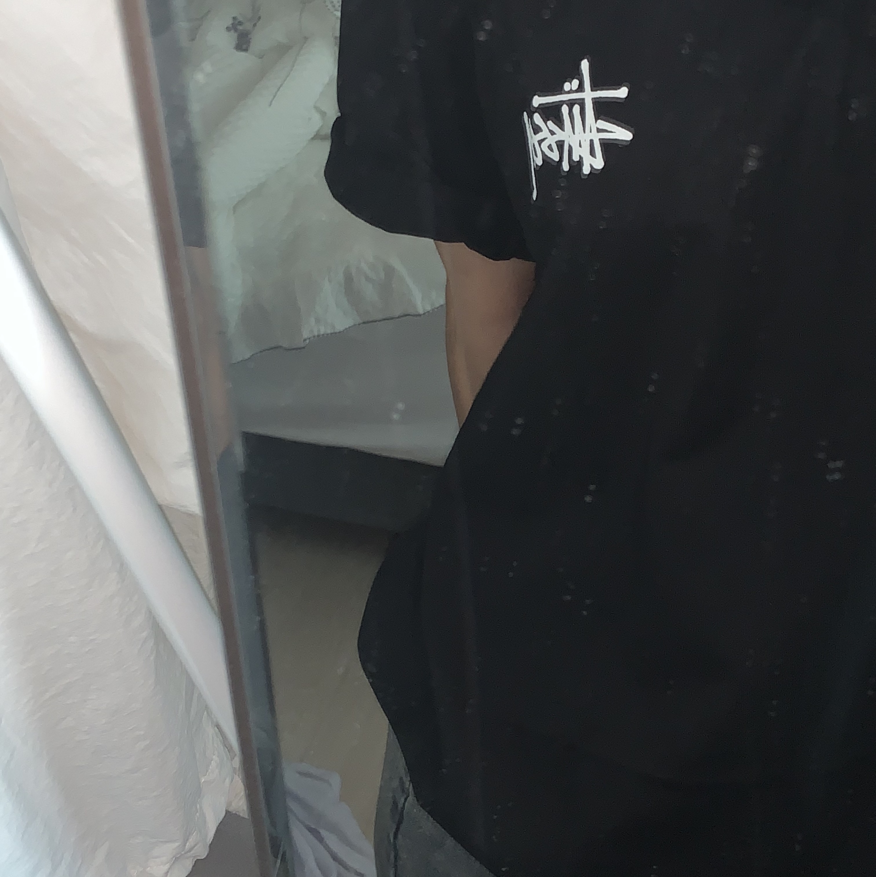 Stussy Basic Stussy T-Shirt Black 2023 착용 스타일