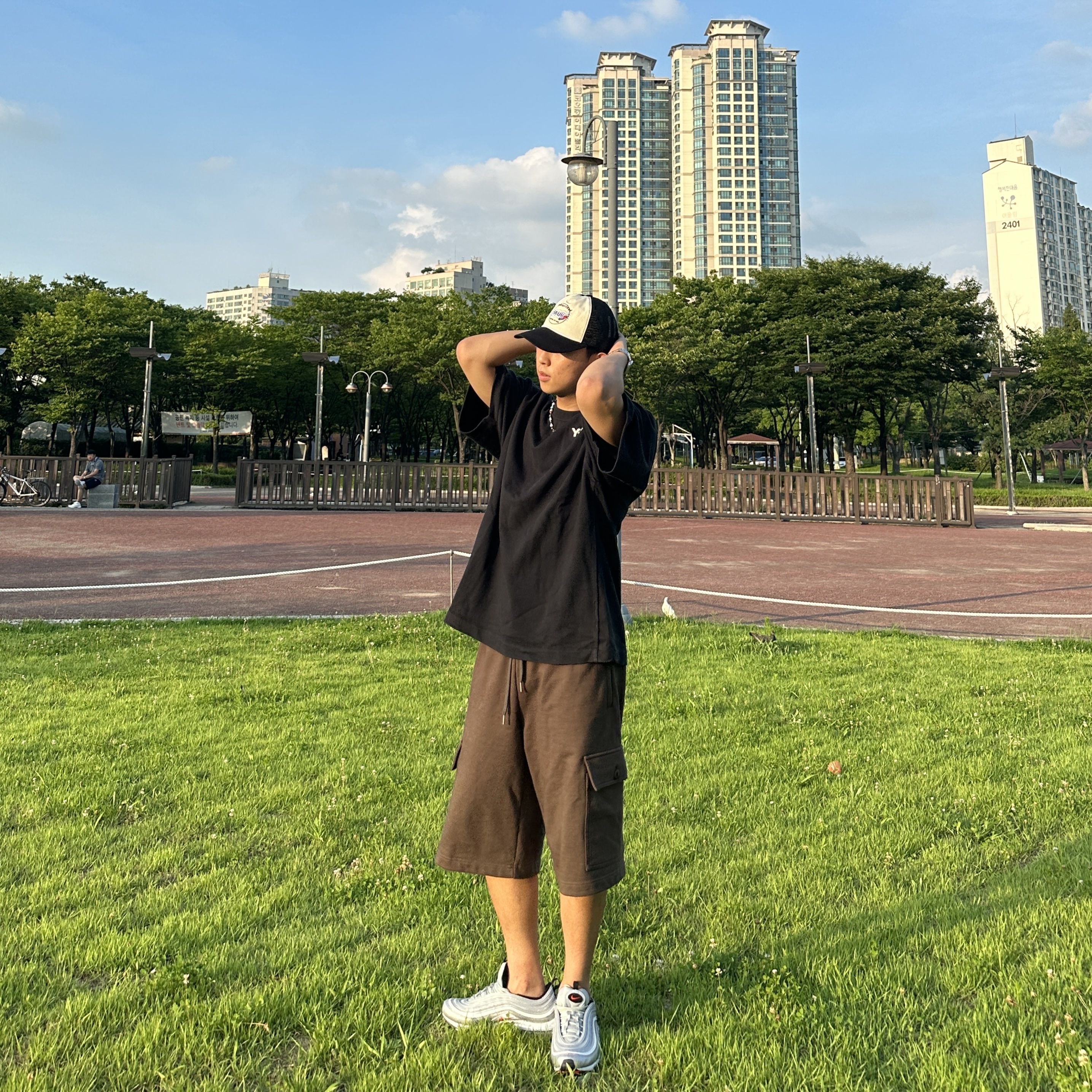 Nike Air Max 97 OG Silver Bullet 2022 착용 스타일 - 1