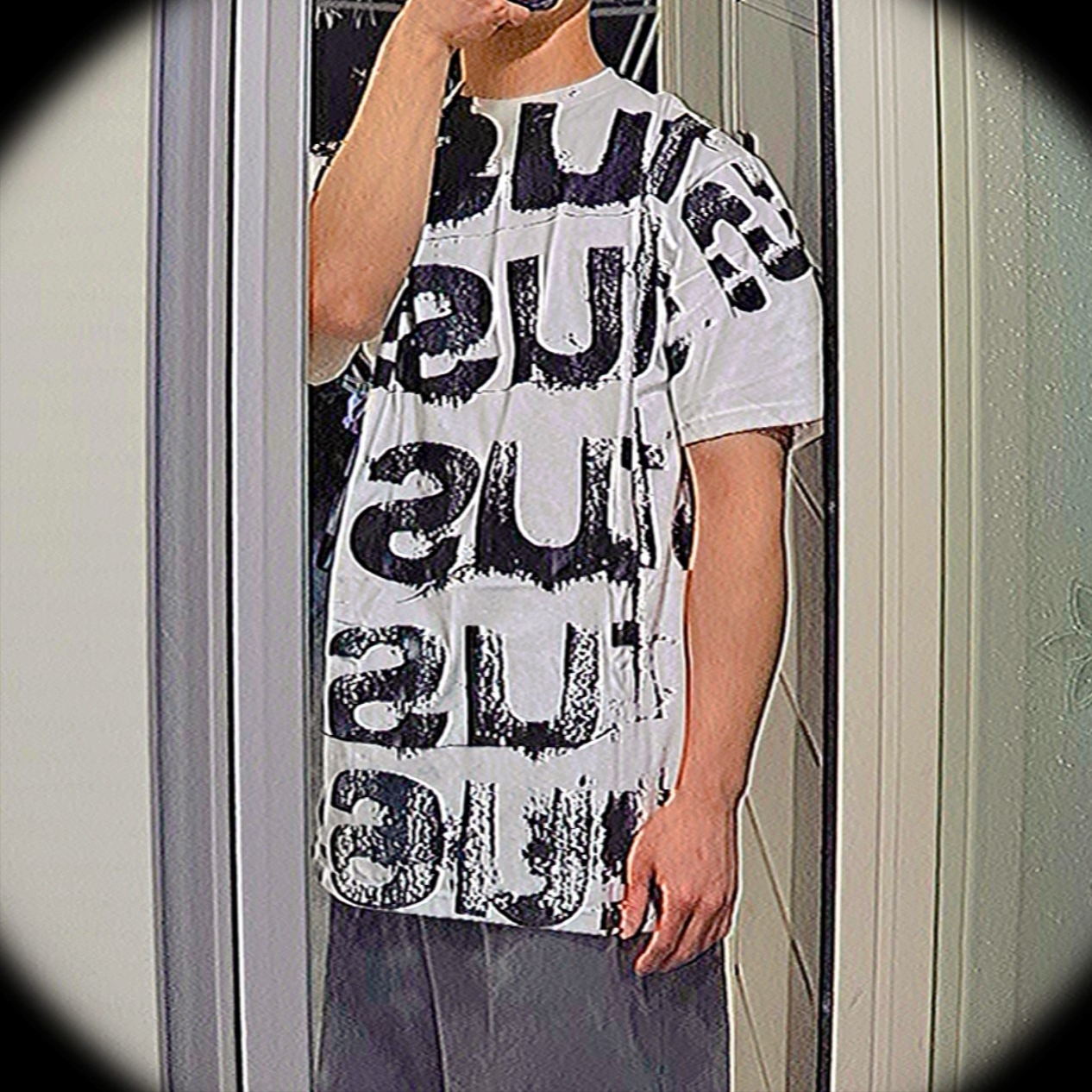 Stussy Stamp T-shirt White 착용 스타일 - 2