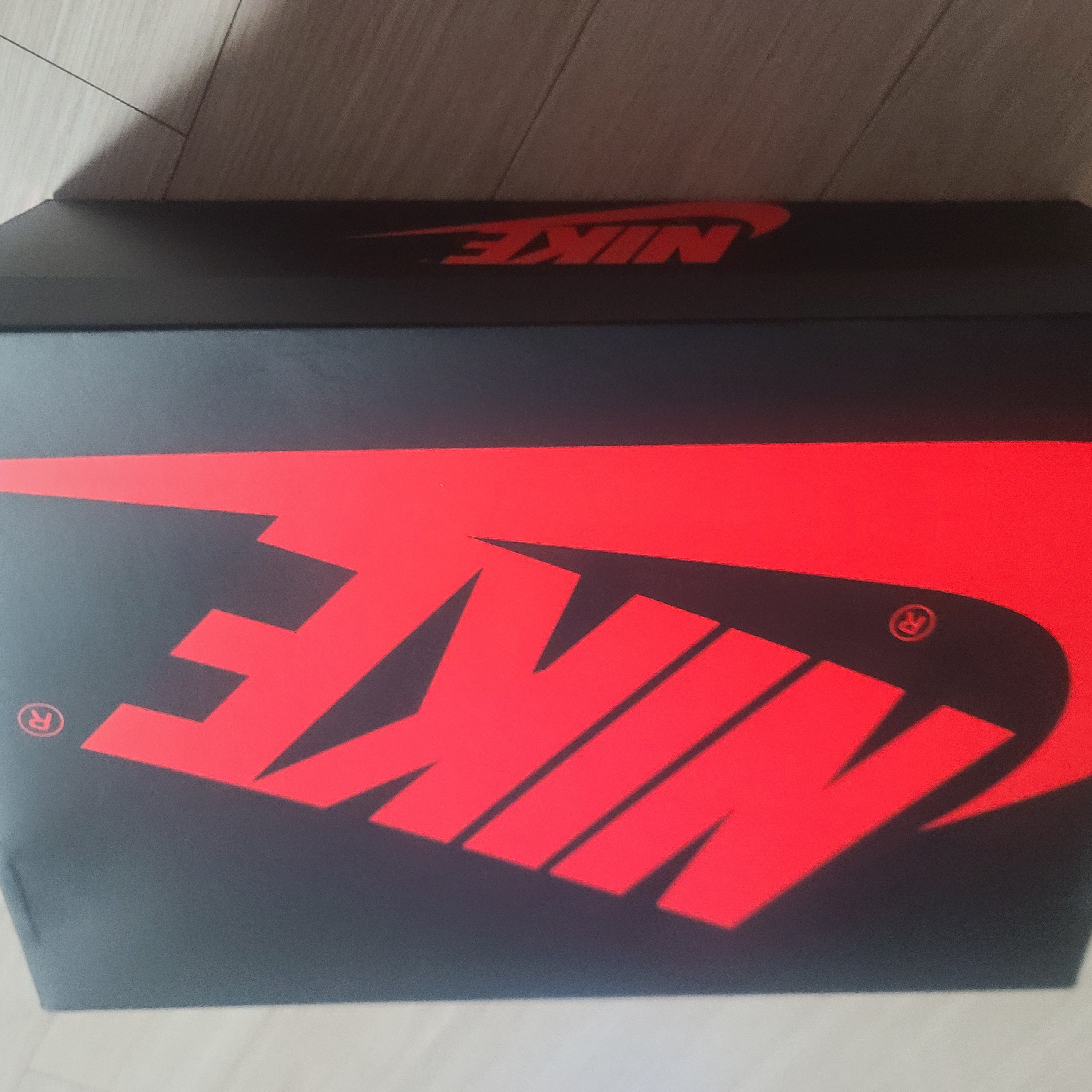 Jordan 1 Retro Low OG Black Toe 착용 스타일 - 2