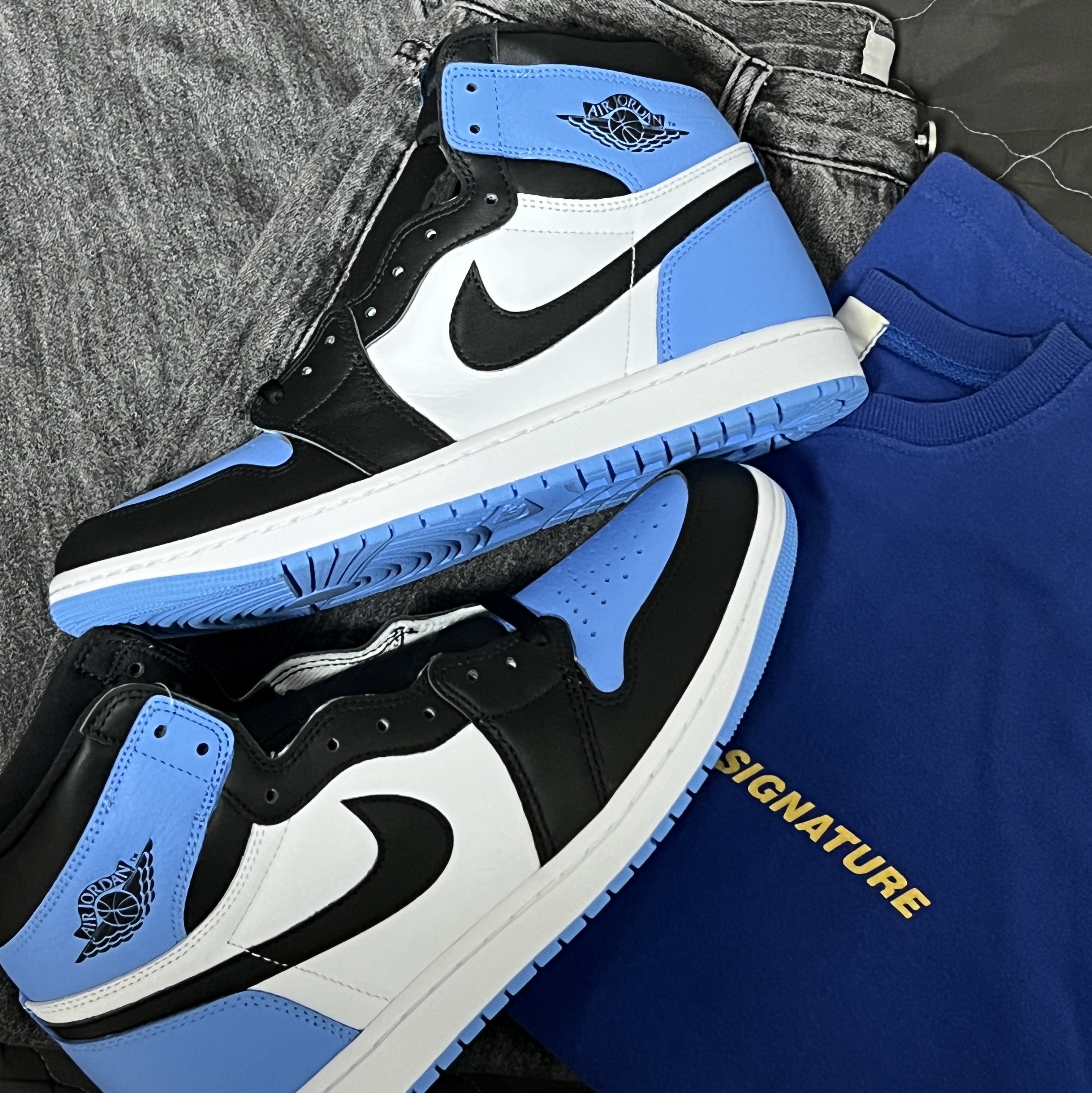 Jordan 1 Retro High OG University Blue 착용 스타일