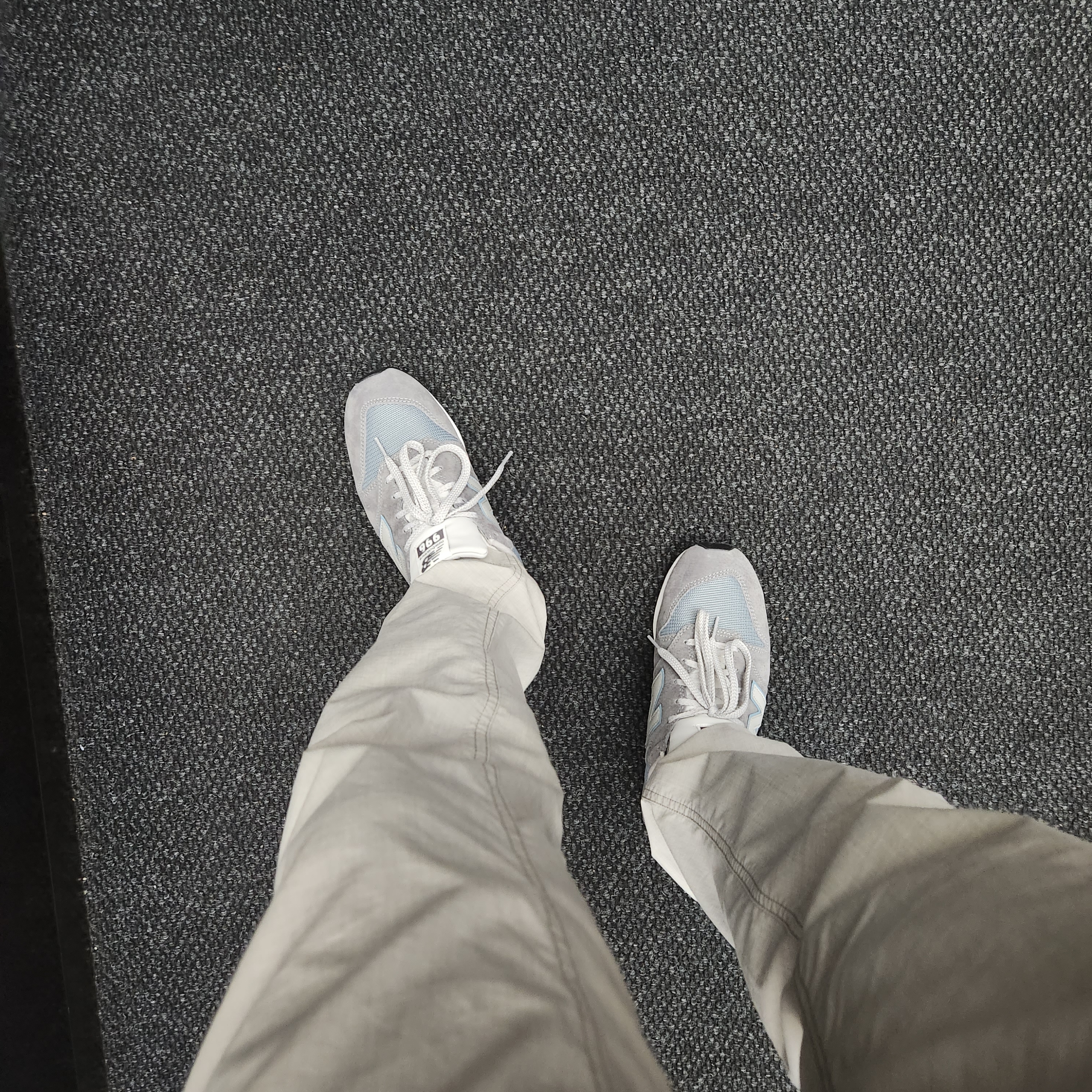 New Balance 996 Gray Blue 착용 스타일