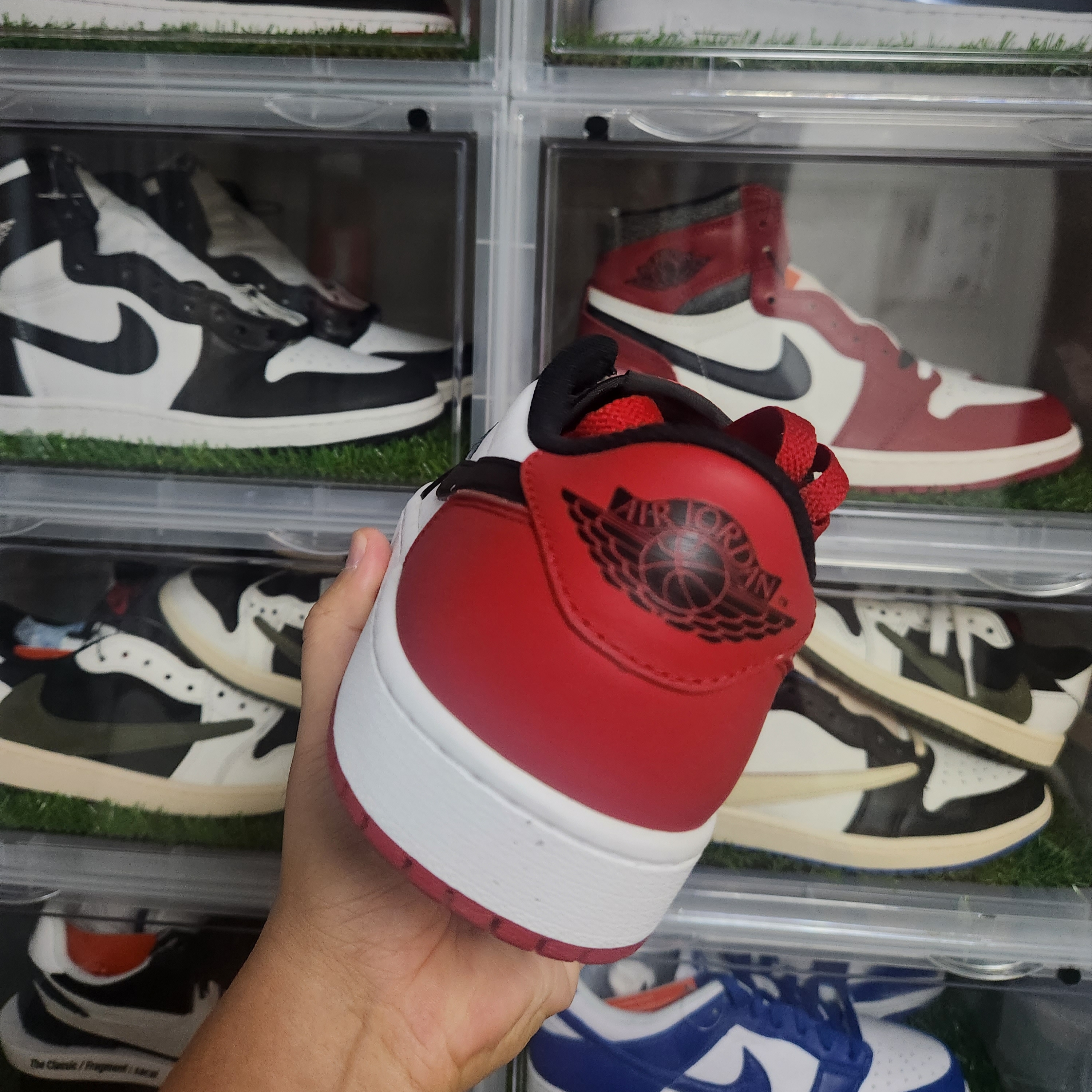 Jordan 1 Retro Low OG Black Toe 착용 스타일 - 3