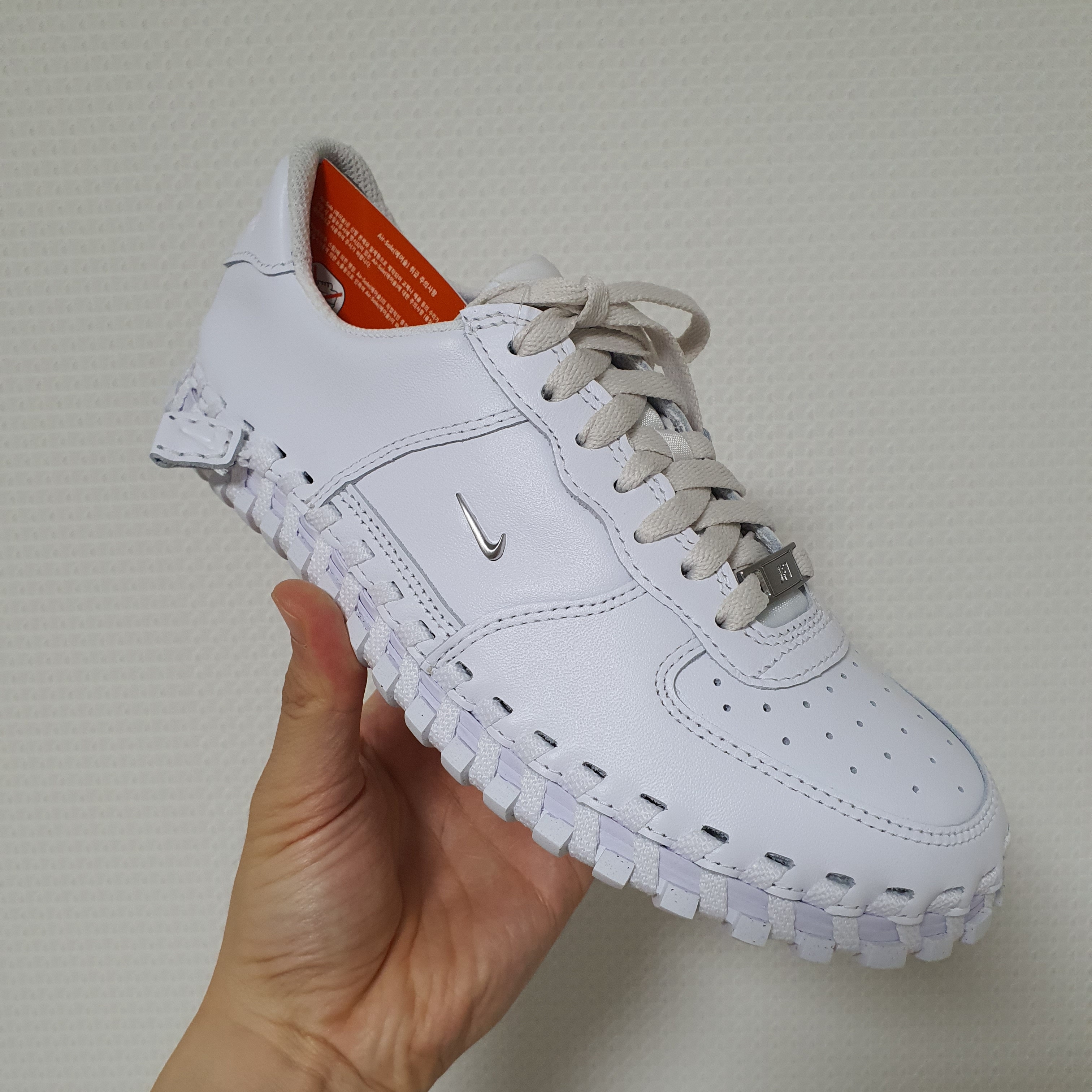 Nike x Jacquemus J Force 1 Low LX SP White 착용 스타일