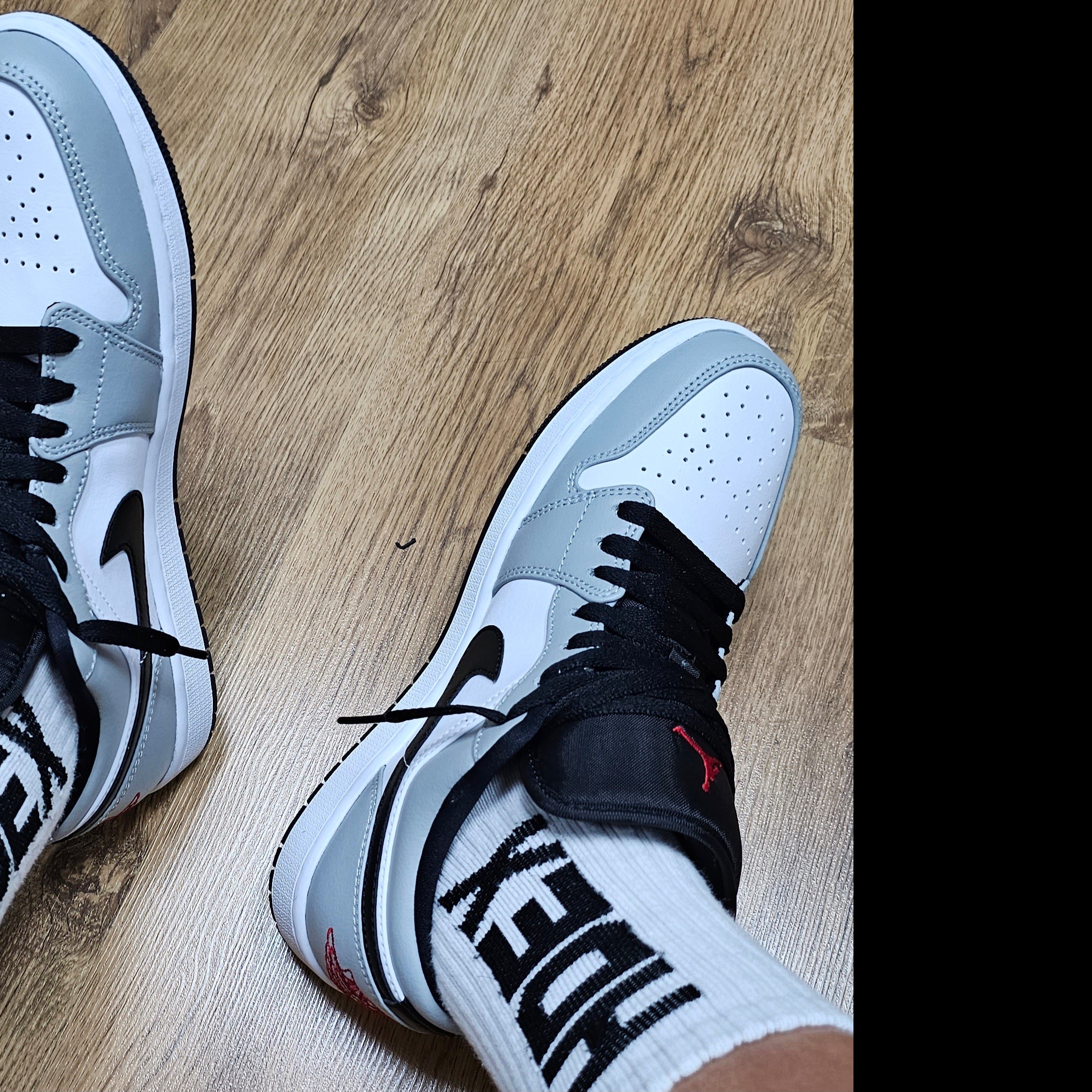 Jordan 1 Low Light Smoke Grey 착용 스타일