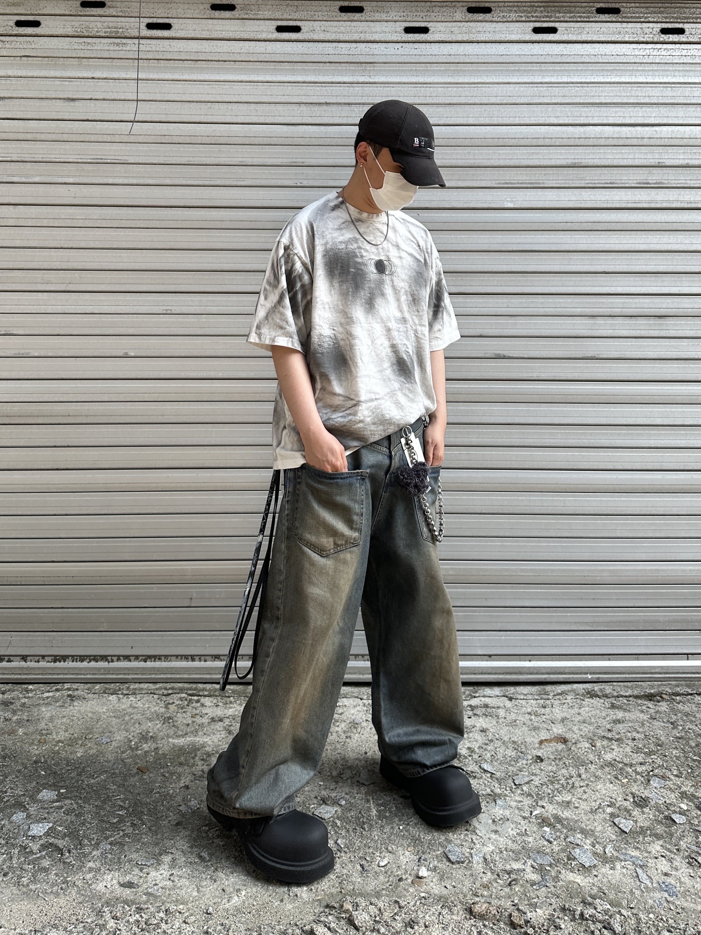Project G/R Coated Backward Denim Pants Blue, Balenciaga Gaffer Cap Black 착용 스타일 - 2