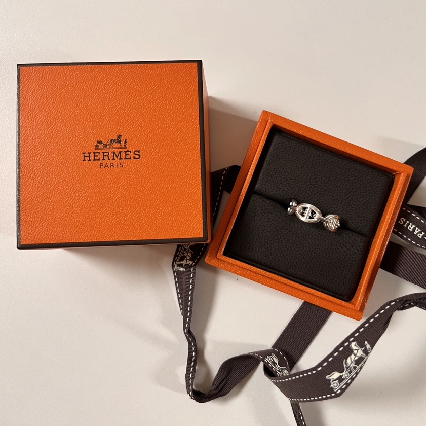 (W) Hermes Small Chaine D'Ancre Enchainee Ring Sterling Silver 착용 스타일
