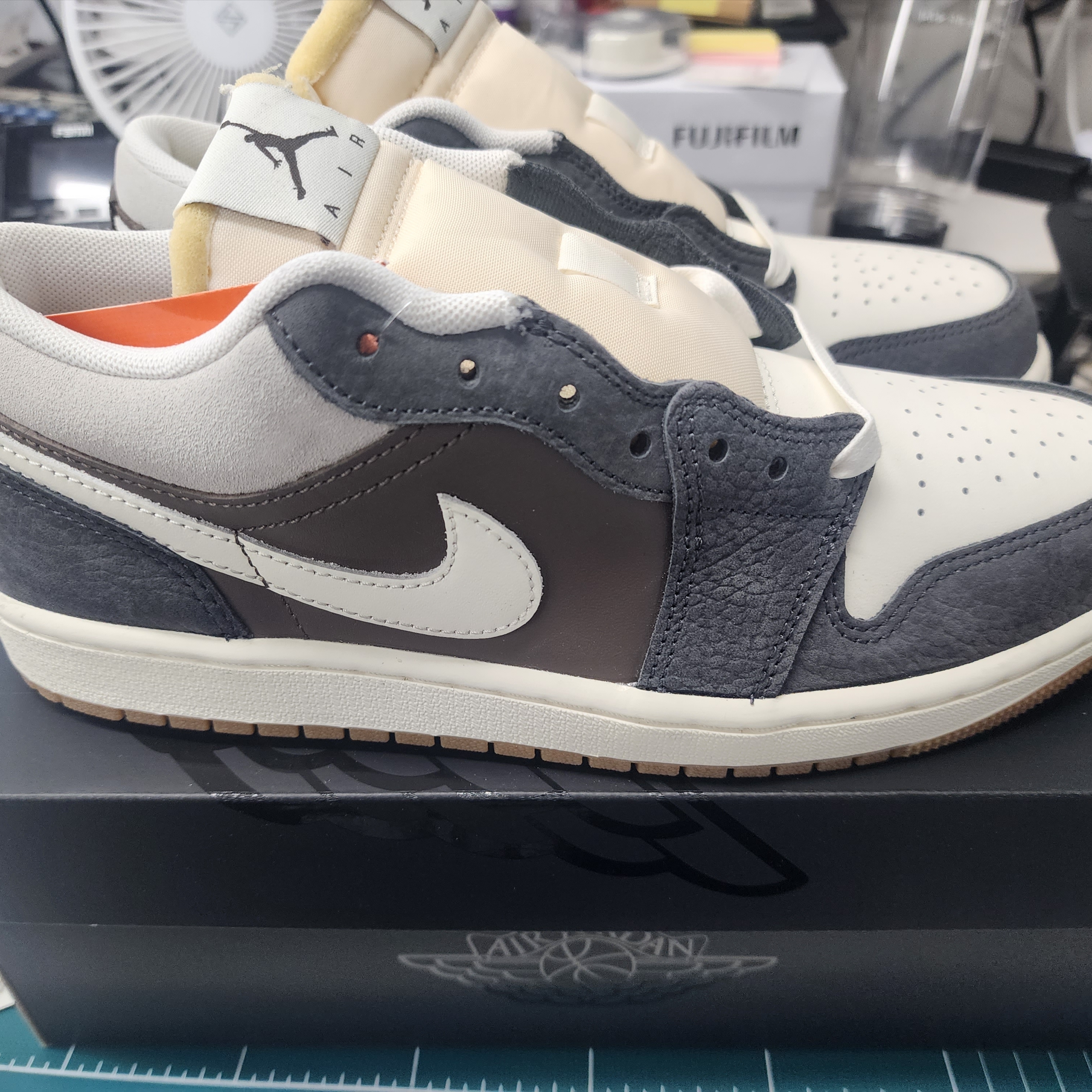 Jordan 1 Low Kkachi 착용 스타일 - 1