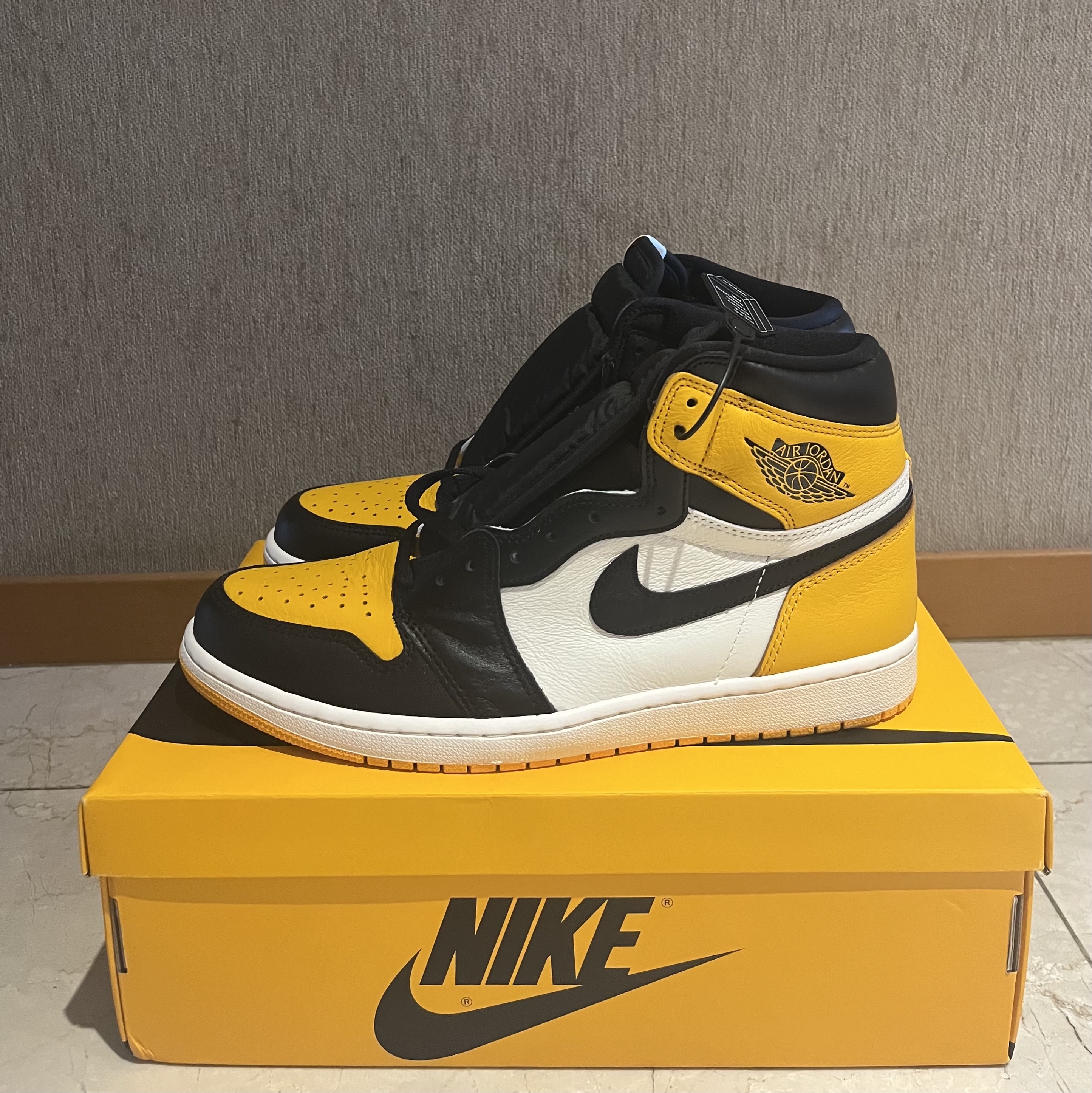 Jordan 1 Retro High OG Taxi 착용 스타일
