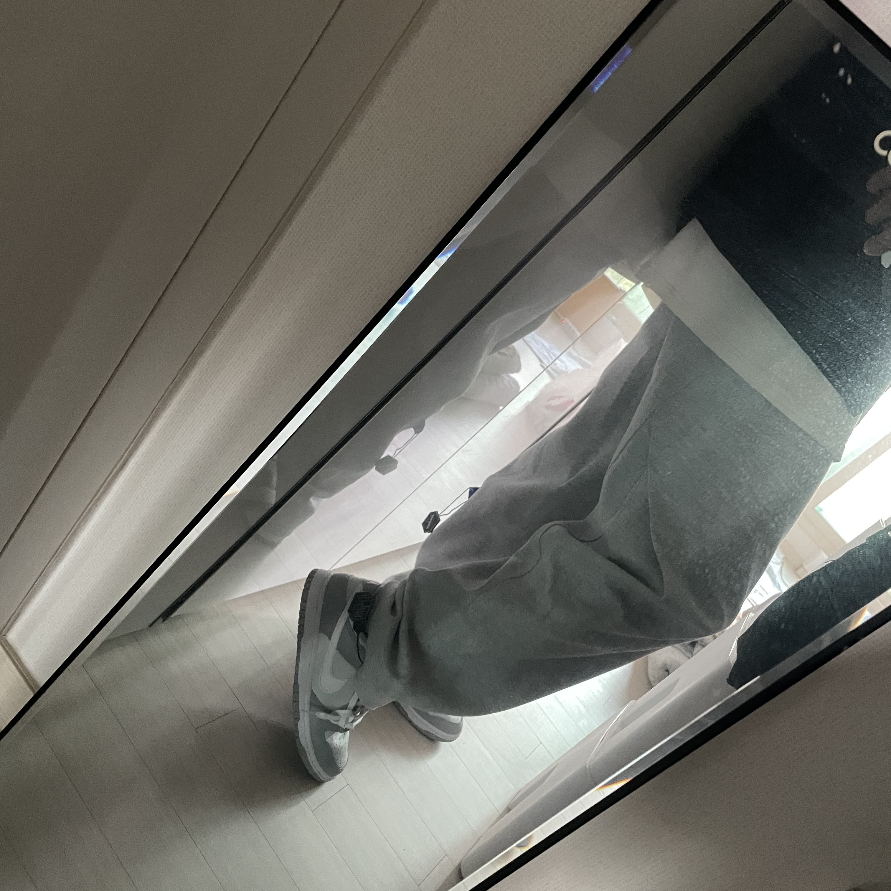 Nike Dunk Low Retro Wolf Grey, Zara x Ader Error Jogger Pants Grey 착용 스타일