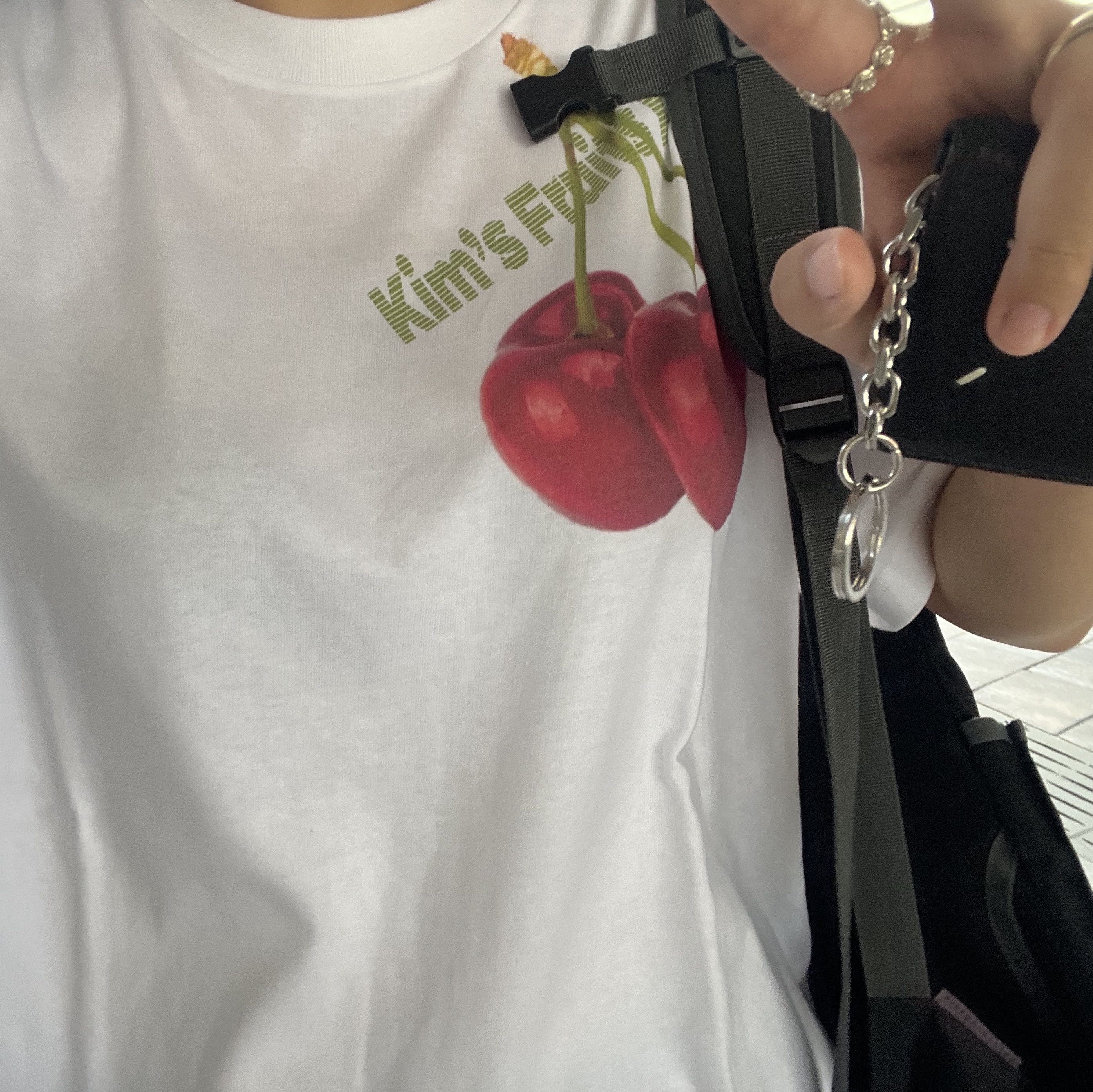 Maison Margiela Keyring Wallet Black 착용 스타일