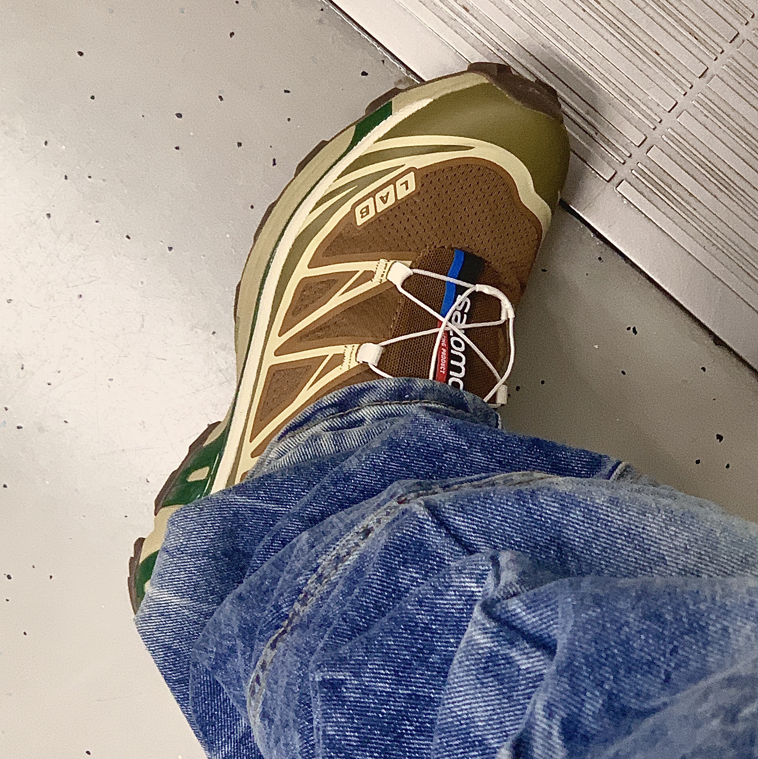 Salomon XT-6 Rubber Lizard 착용 스타일