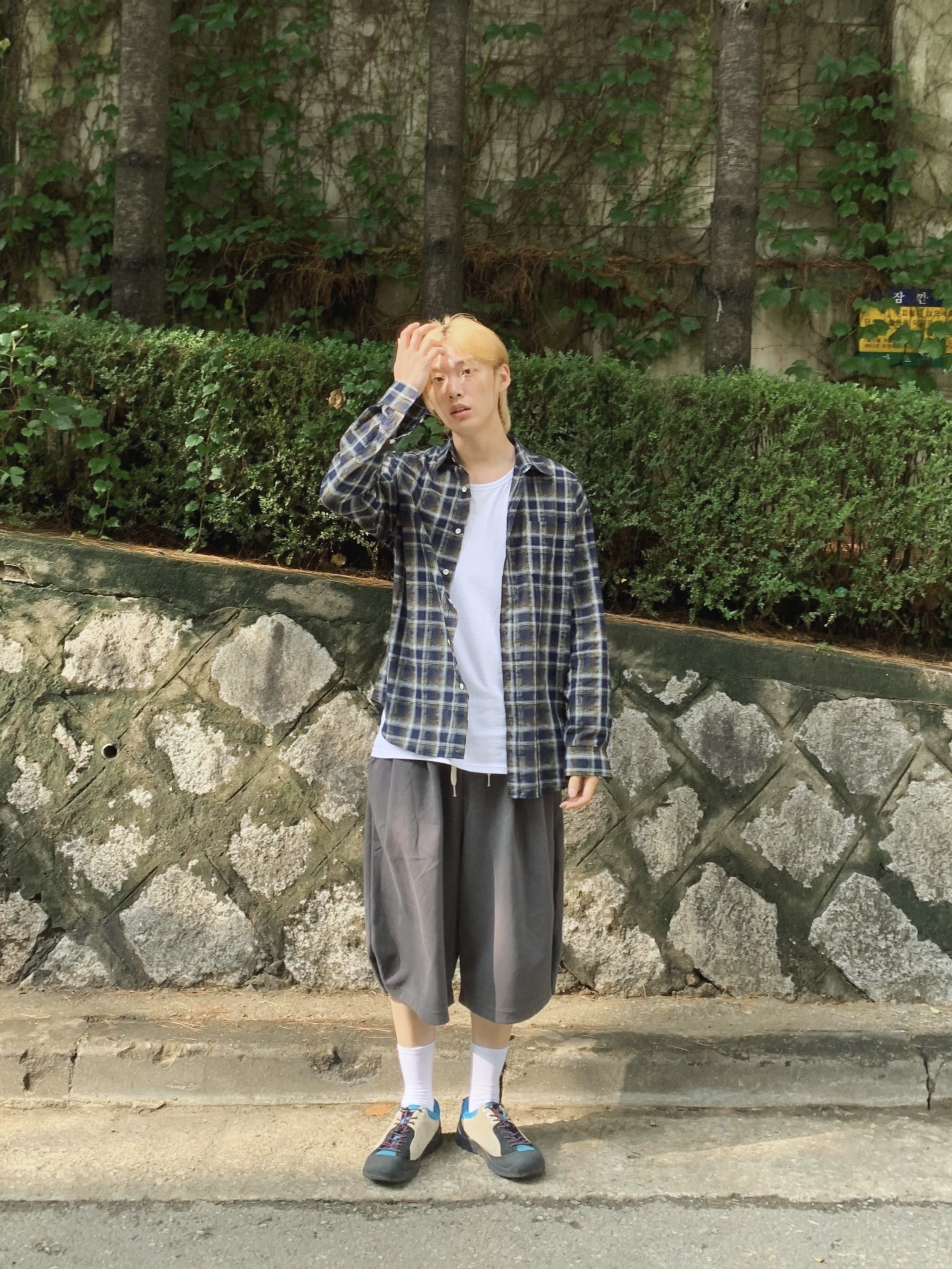 Keen Jasper Rocks SP Sneakers Beige 착용 스타일 - 1