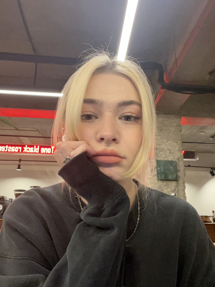 KREAM 프로필 이미지