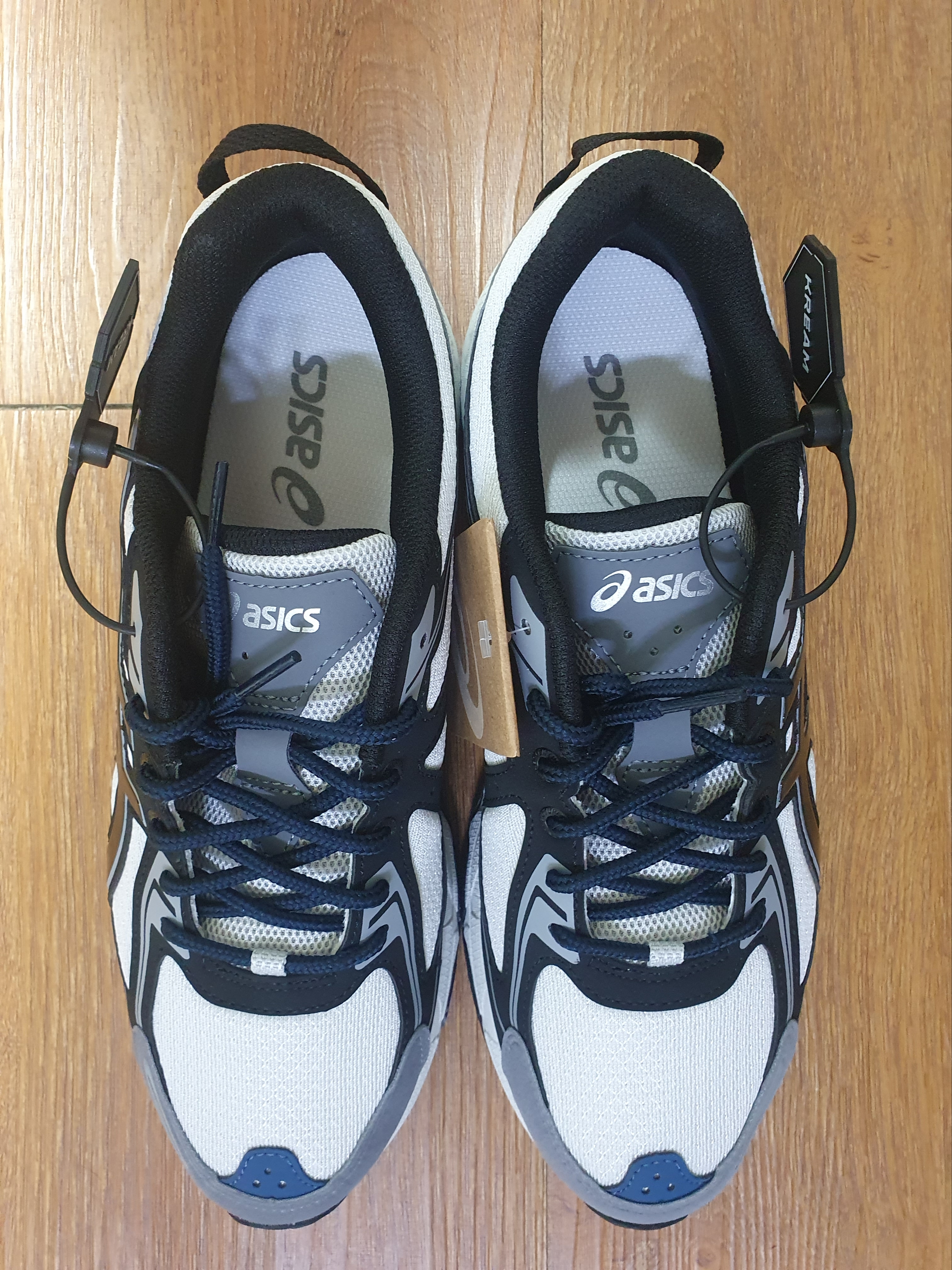 Asics Gel-Venture 6 SPS Glacier Grey 착용 스타일