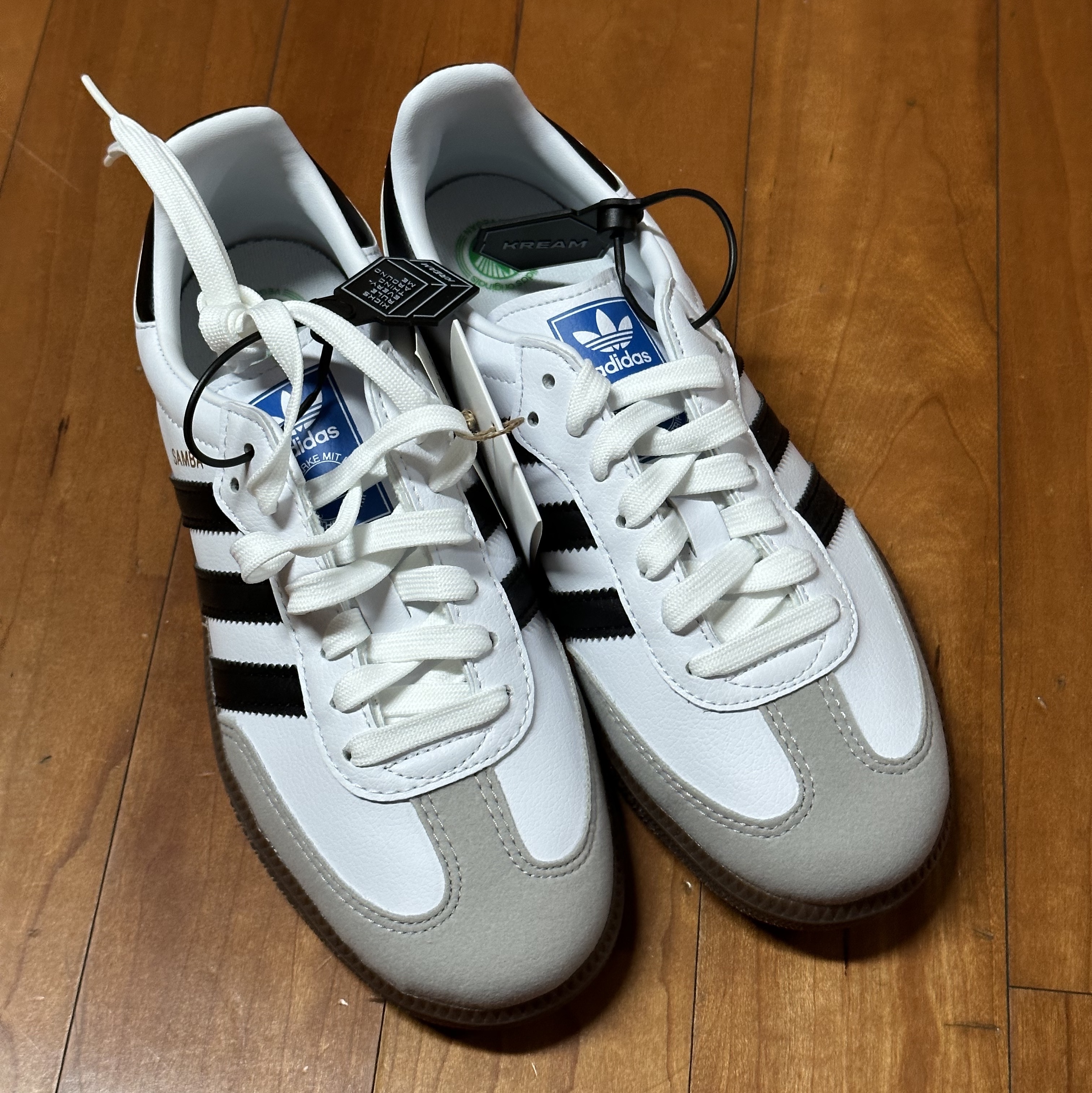 Adidas Samba Vegan White Black 착용 스타일 - 1
