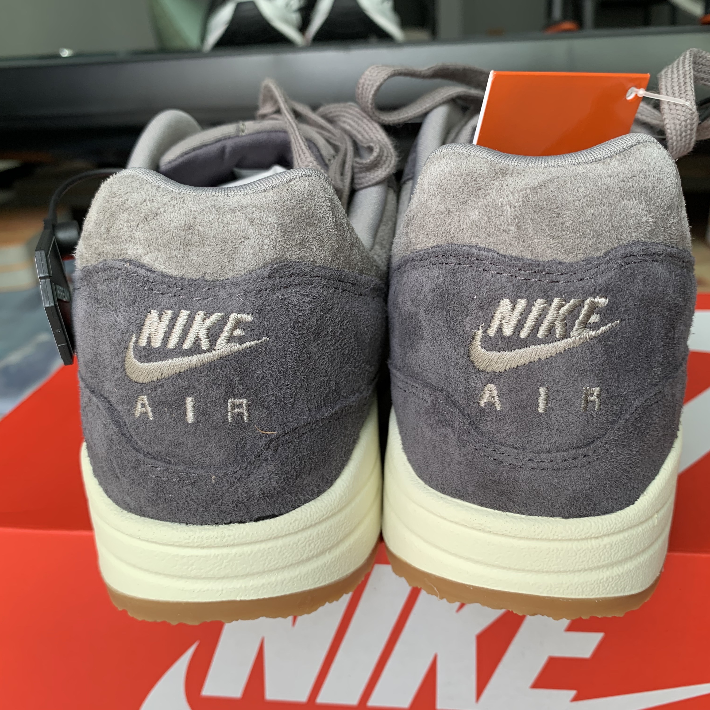 Nike Air Max 1 Crepe 착용 스타일 - 3