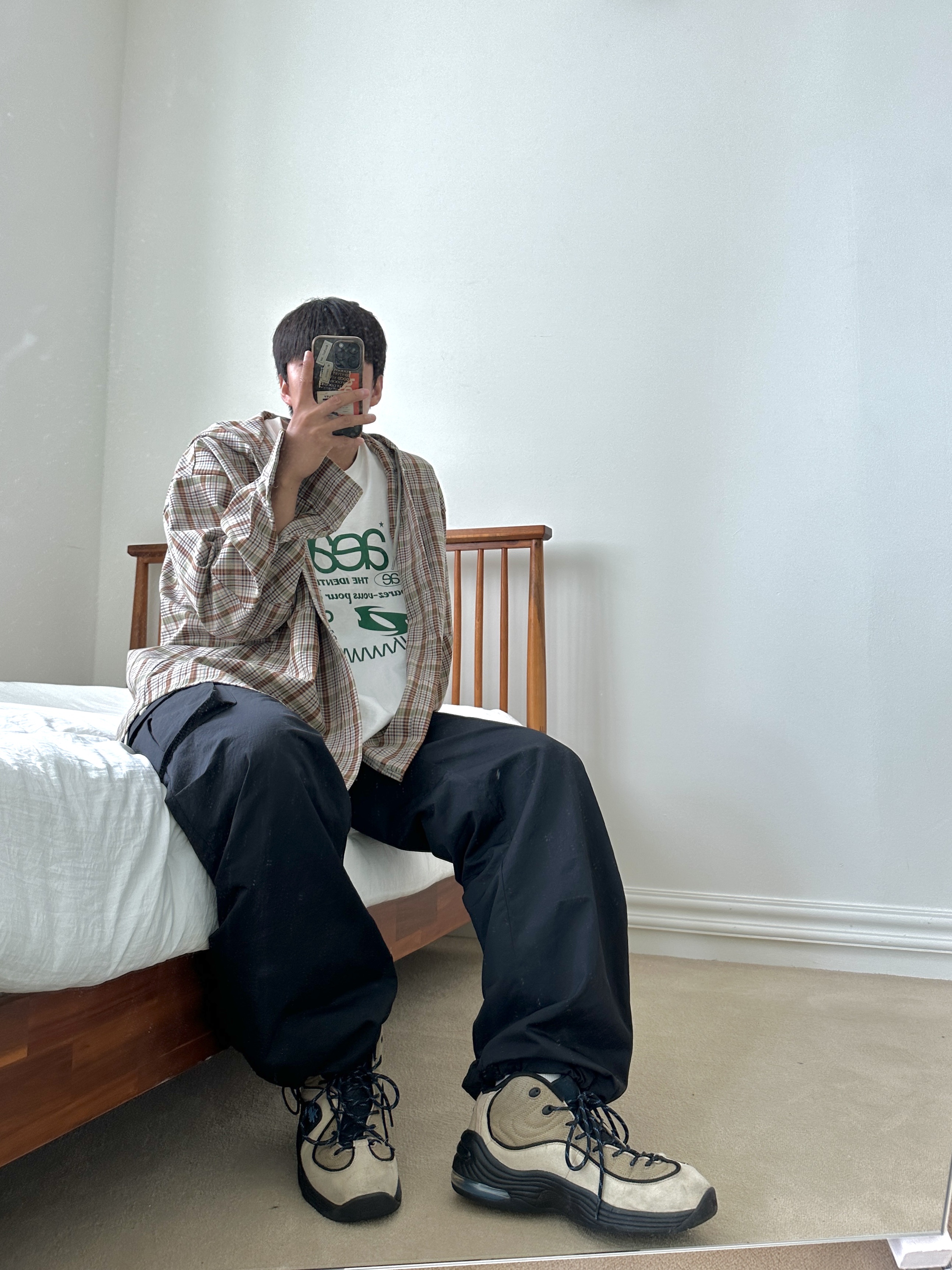Nike x Stussy Air Penny II Rattan and Limestone 착용 스타일 - 3