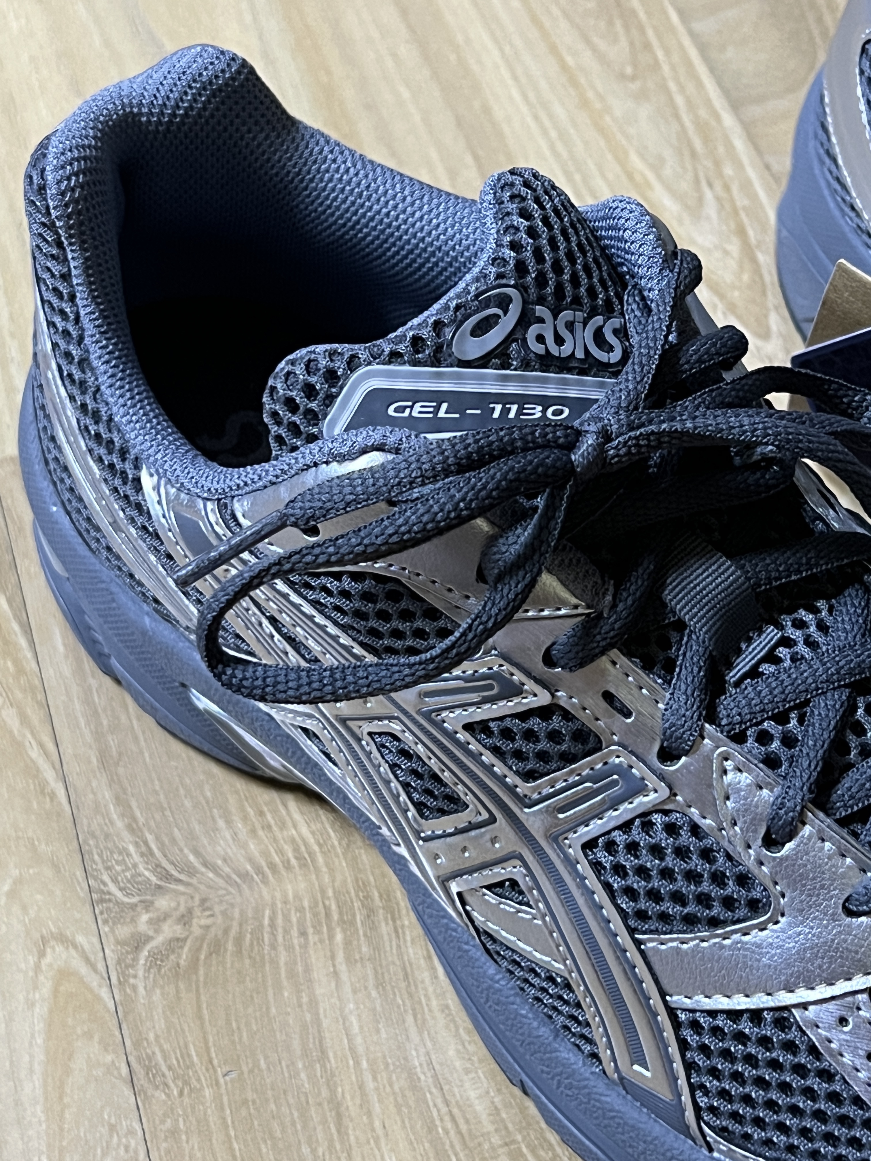Asics Gel-1130 Steel Grey Pure Silver 착용 스타일 - 2