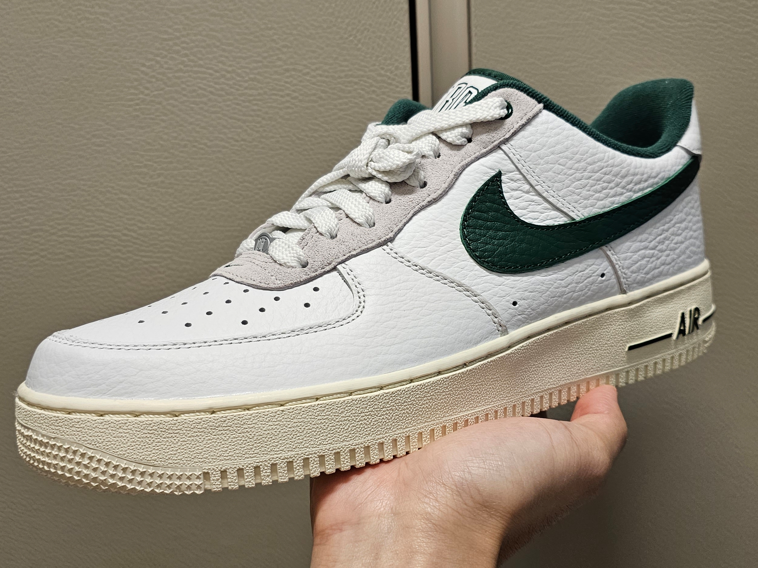 (W) Nike Air Force 1 '07 LX Summit White Gorge Green 착용 스타일