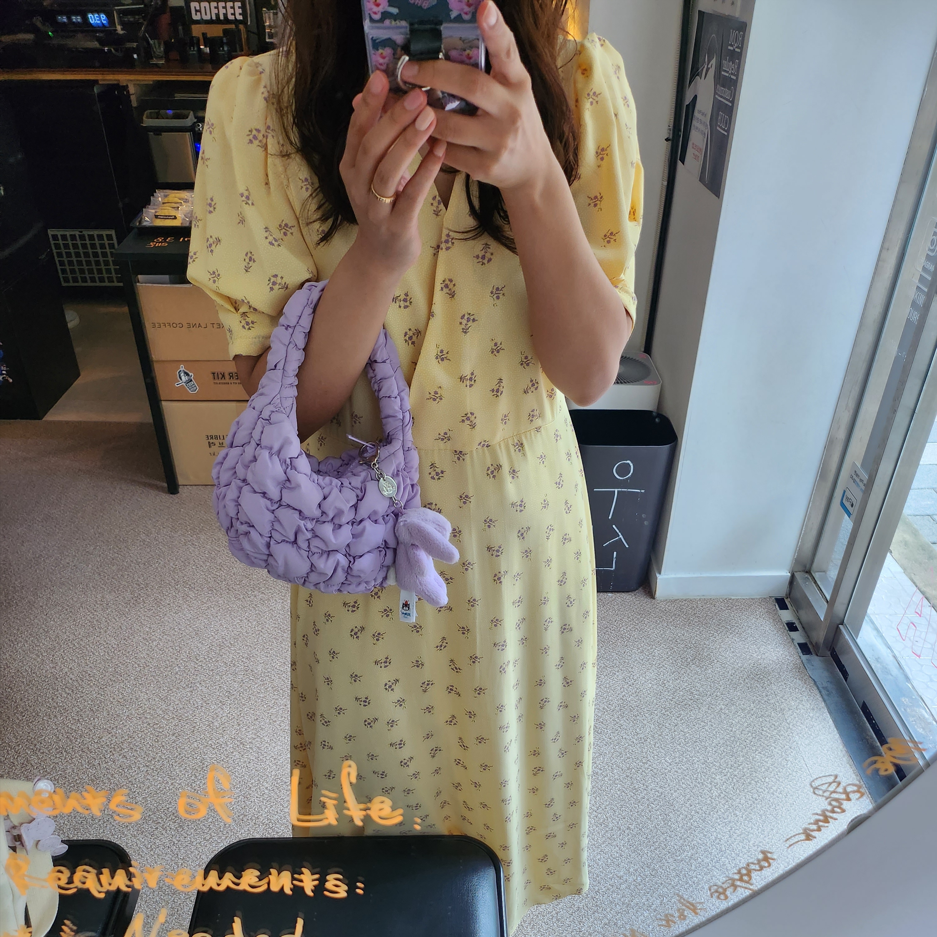 COS Quilted Micro Bag Purple 착용 스타일 - 1