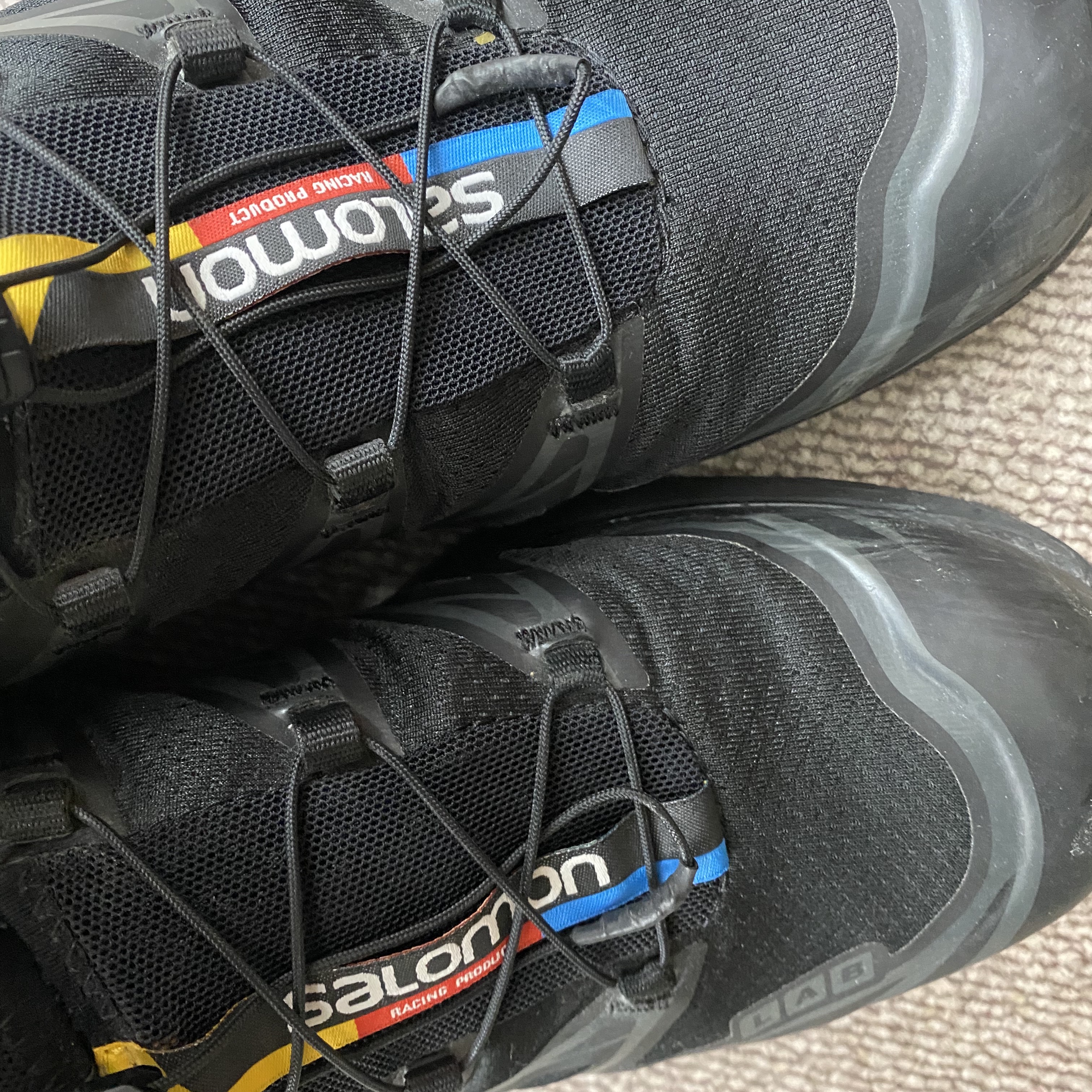 Salomon XT-6 ADV Black 착용 스타일