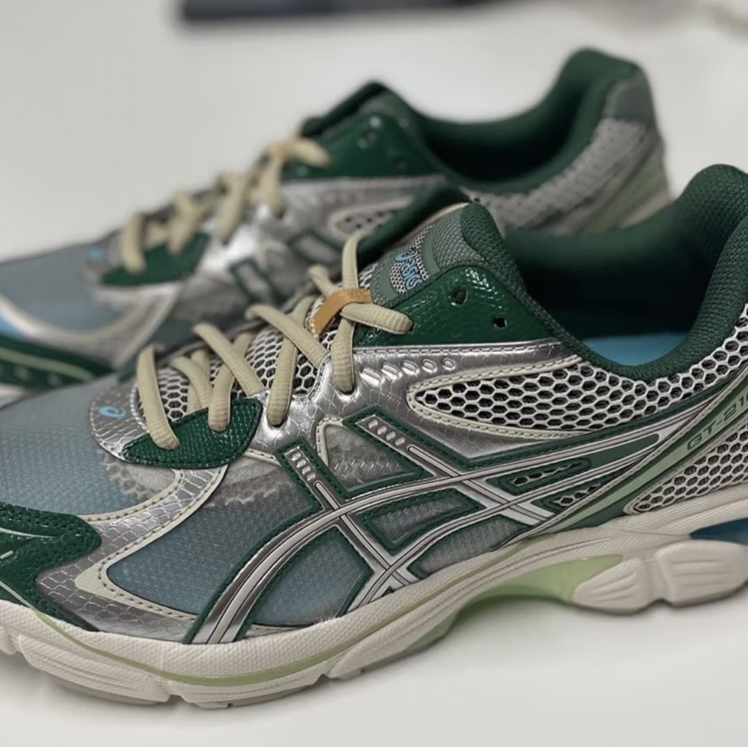Asics GT-2160 White Shamrock Green, Asics x Cecilie Bahnsen GT-2160 White 착용 스타일 - 4