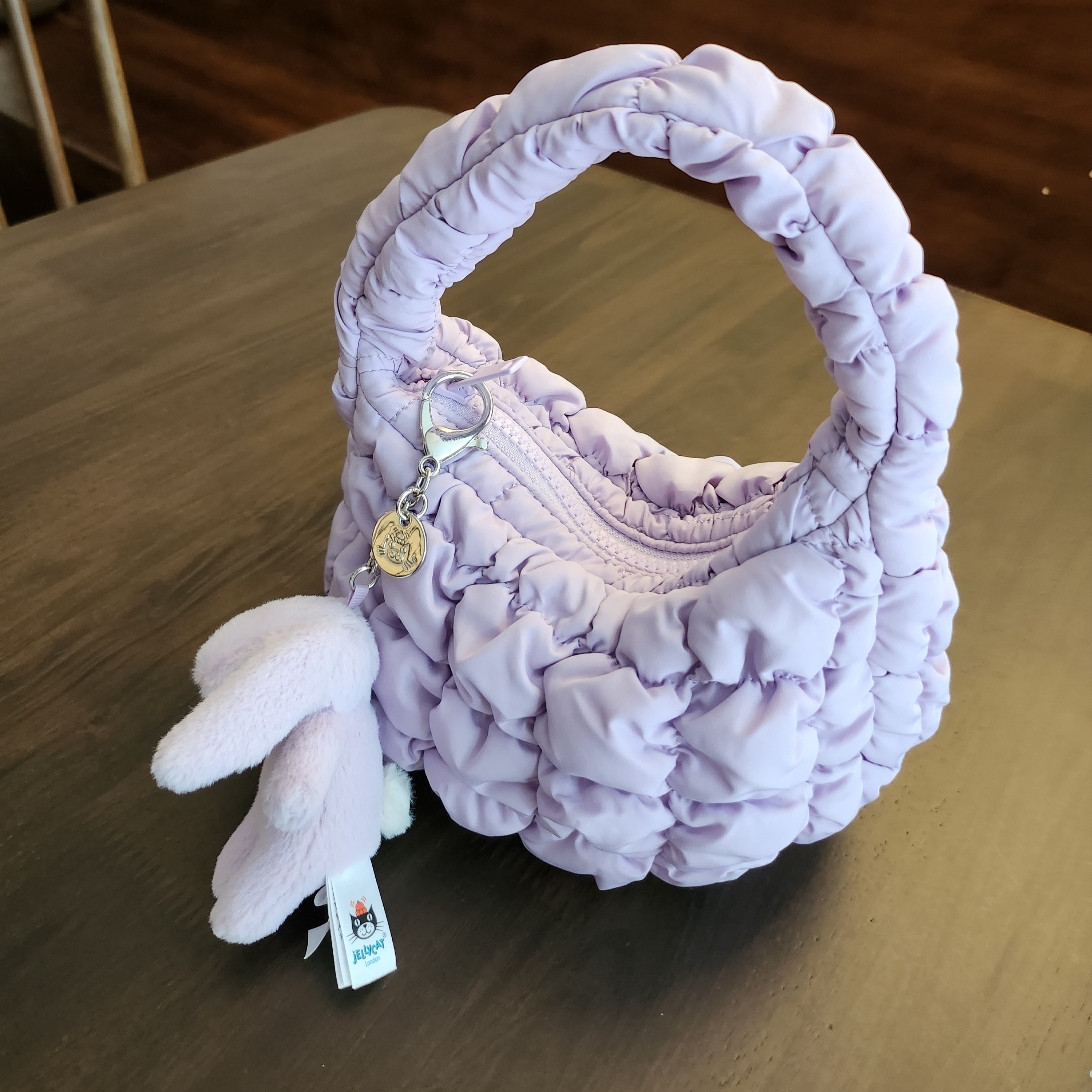 COS Quilted Micro Bag Purple 착용 스타일 - 2