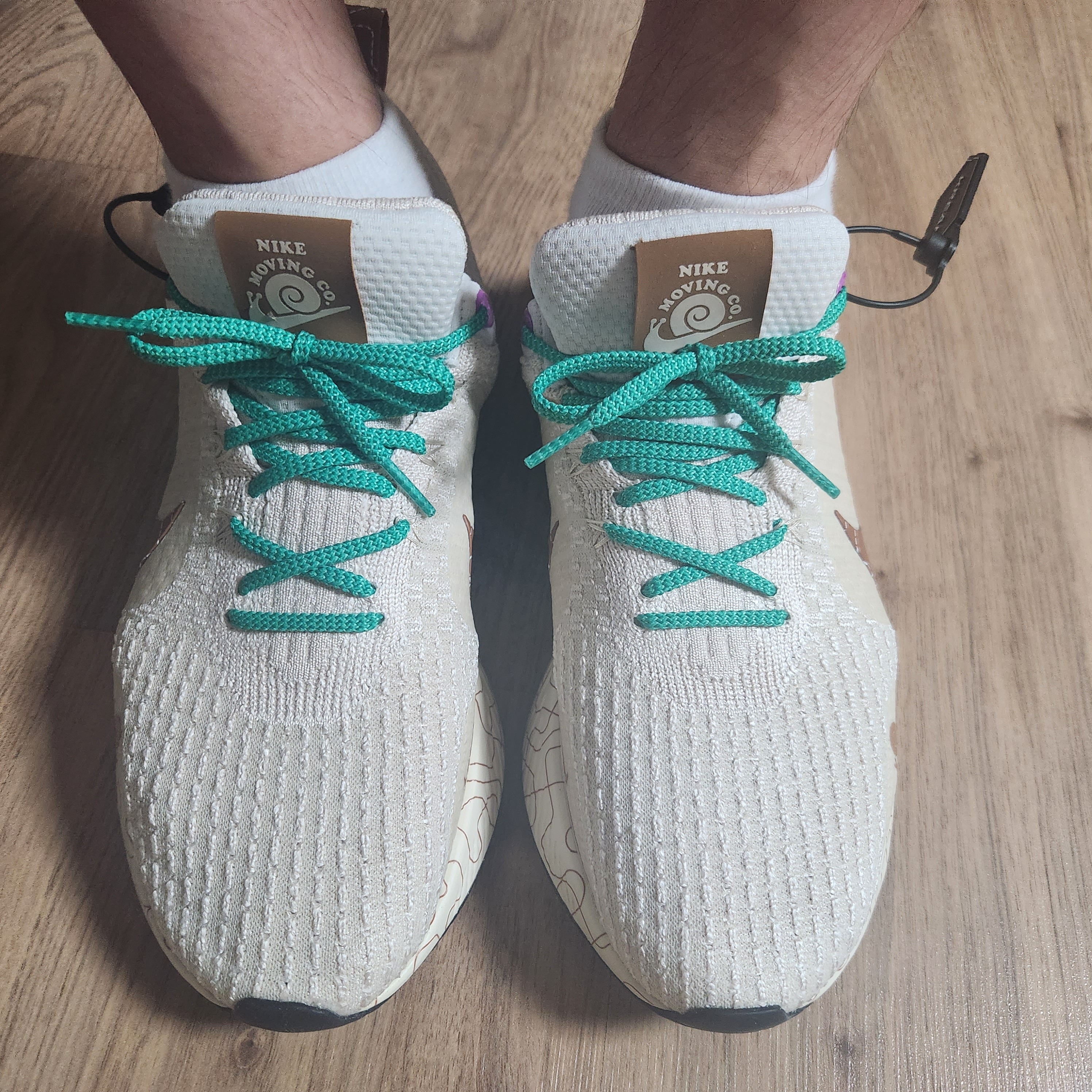 Nike React Infinity 3 PRM Phantom Oatmeal 착용 스타일 - 2