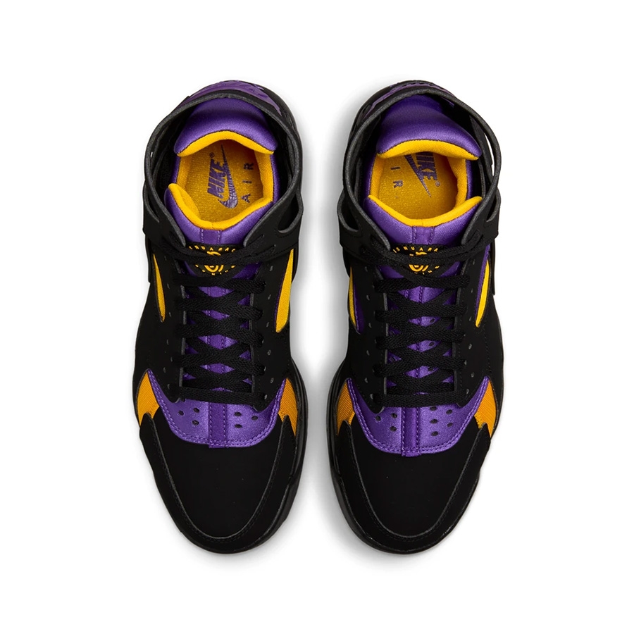 Nike Air Flight Huarache Varsity Purple and Royal Blue, Jordan 8 Retro Kobe Bryant PE 착용 스타일 - 4