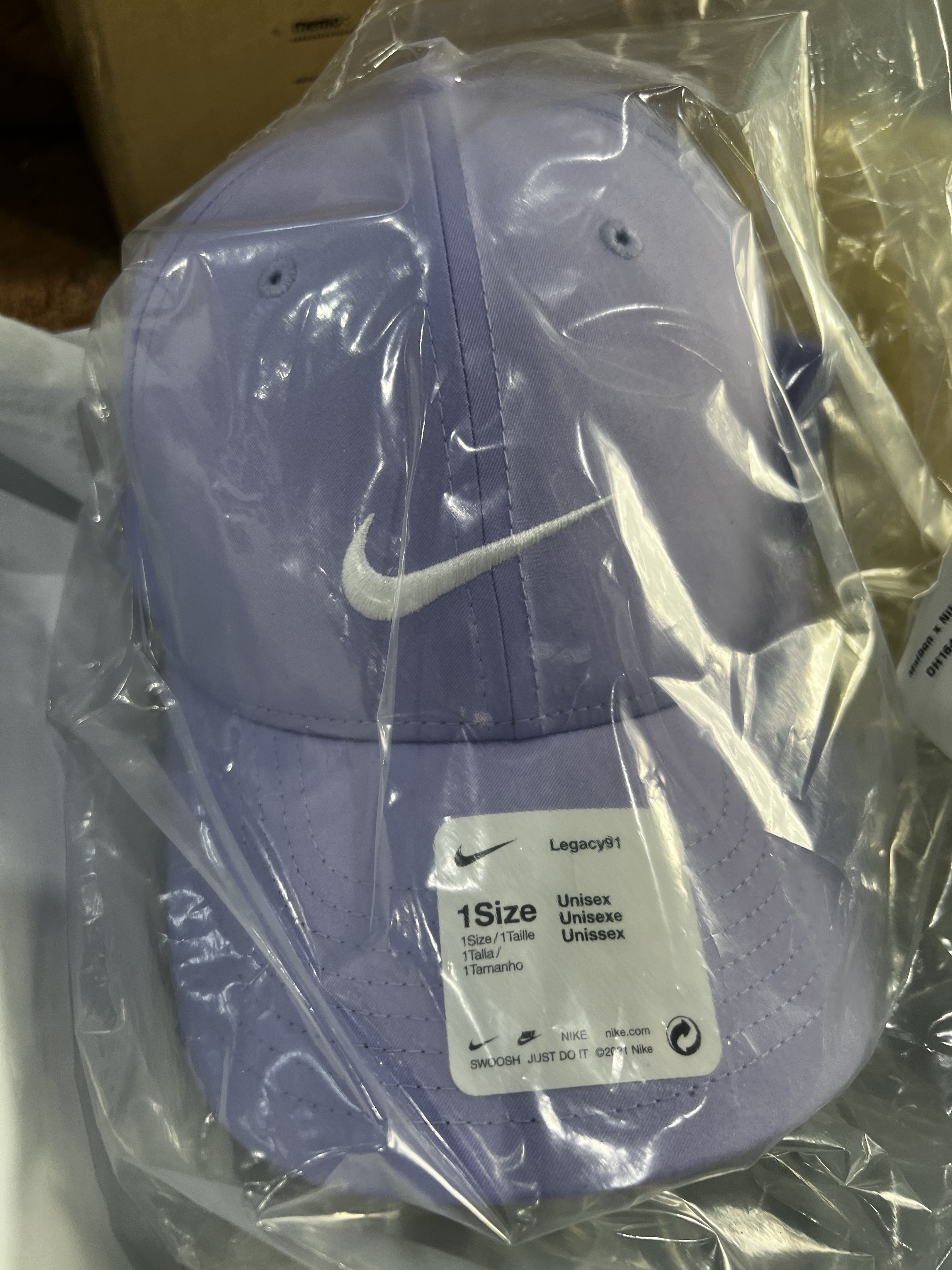 Malbon Golf x Nike Dri-Fit L91 Tech Cap Purple Pulse 착용 스타일