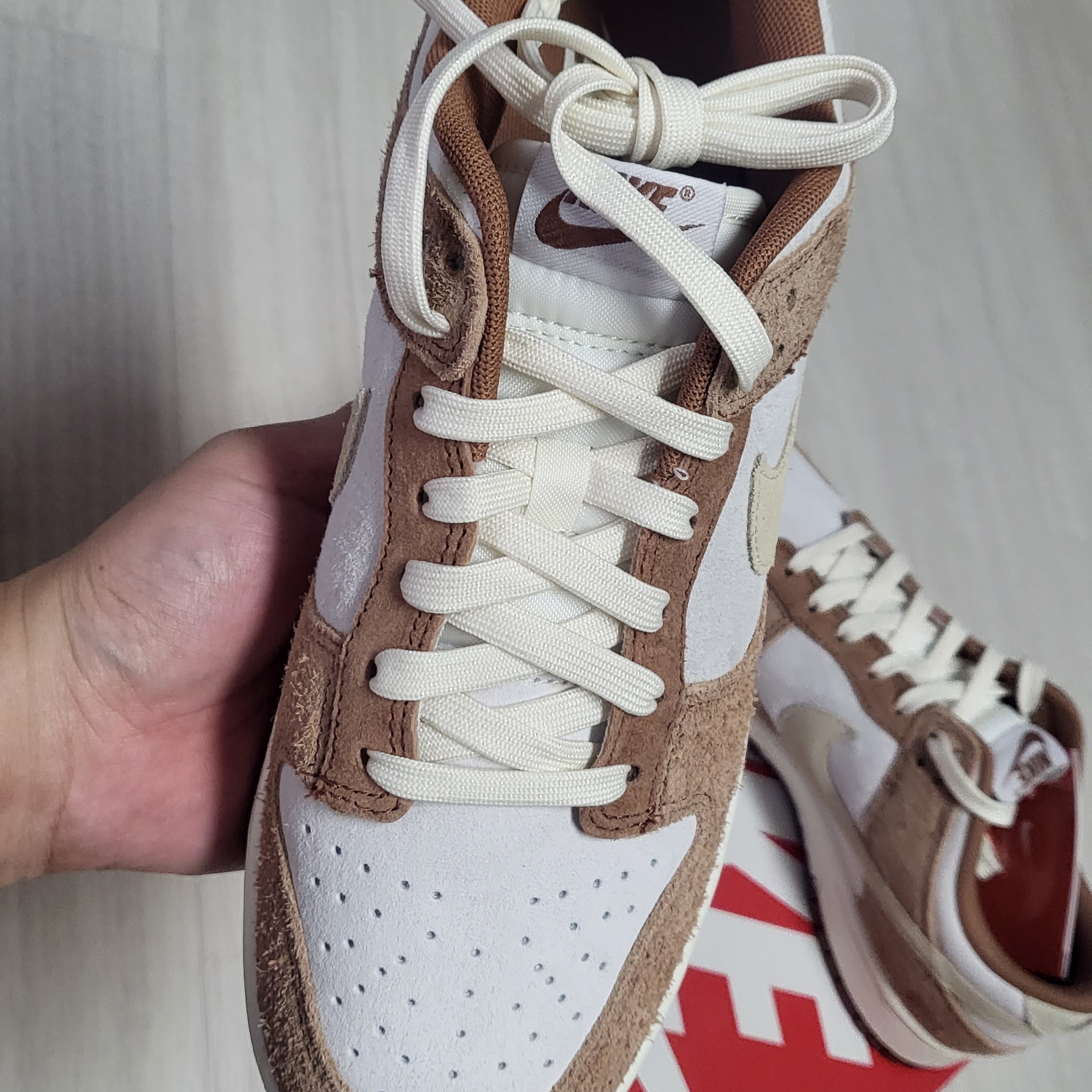 Nike Dunk Low Pro Premium Medium Curry 착용 스타일 - 5