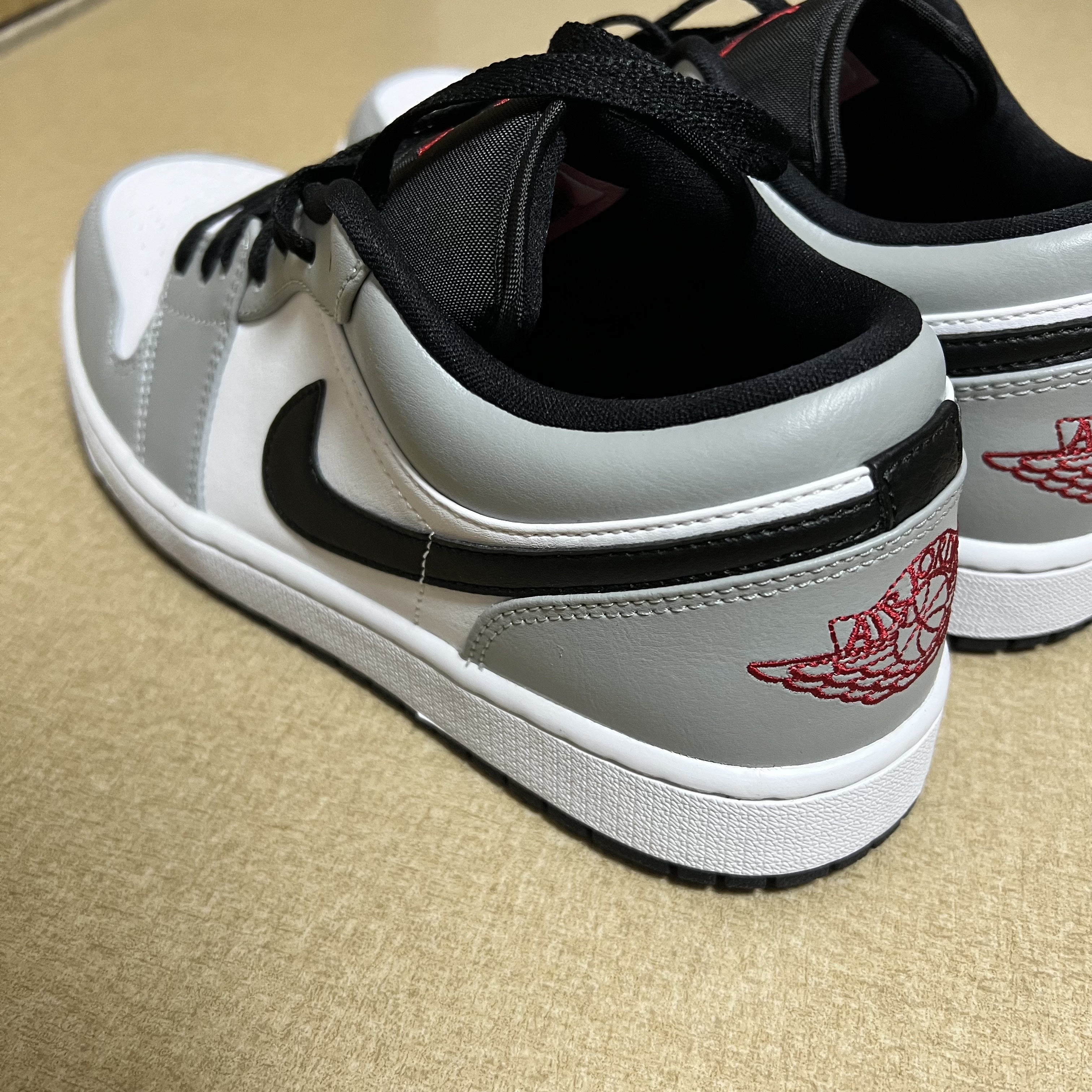Jordan 1 Low Light Smoke Grey 착용 스타일