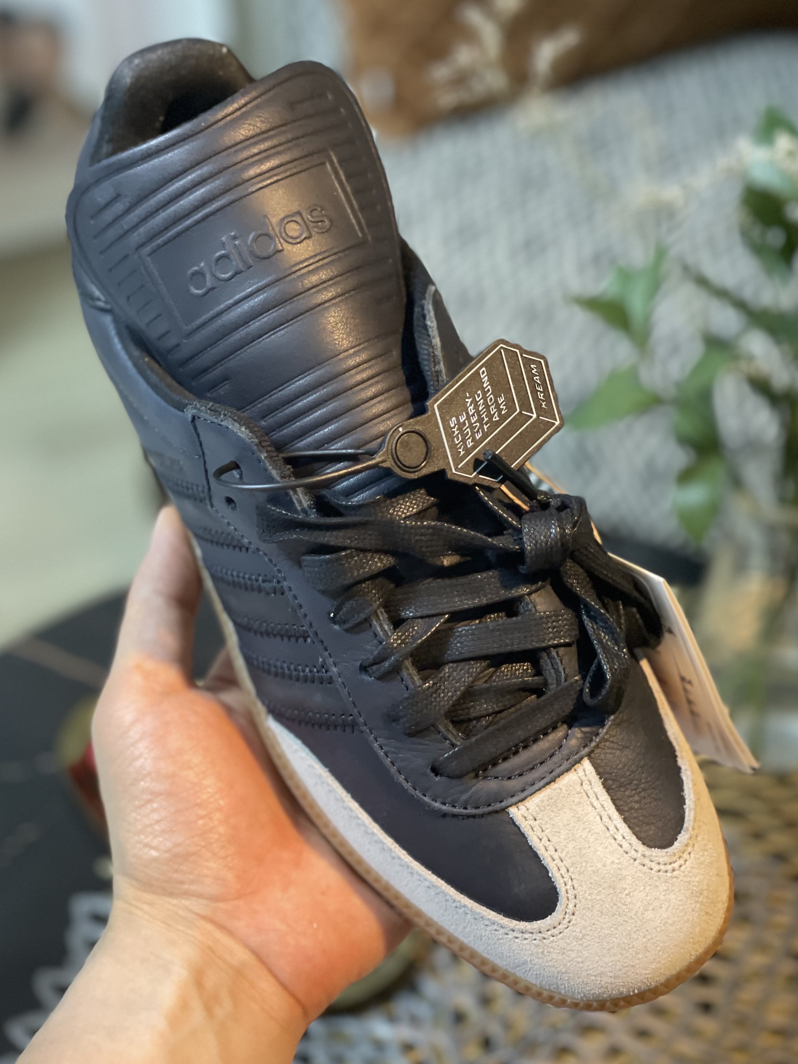 Adidas x Pharrell Williams Humanrace Samba Night Grey Core Black 착용 스타일