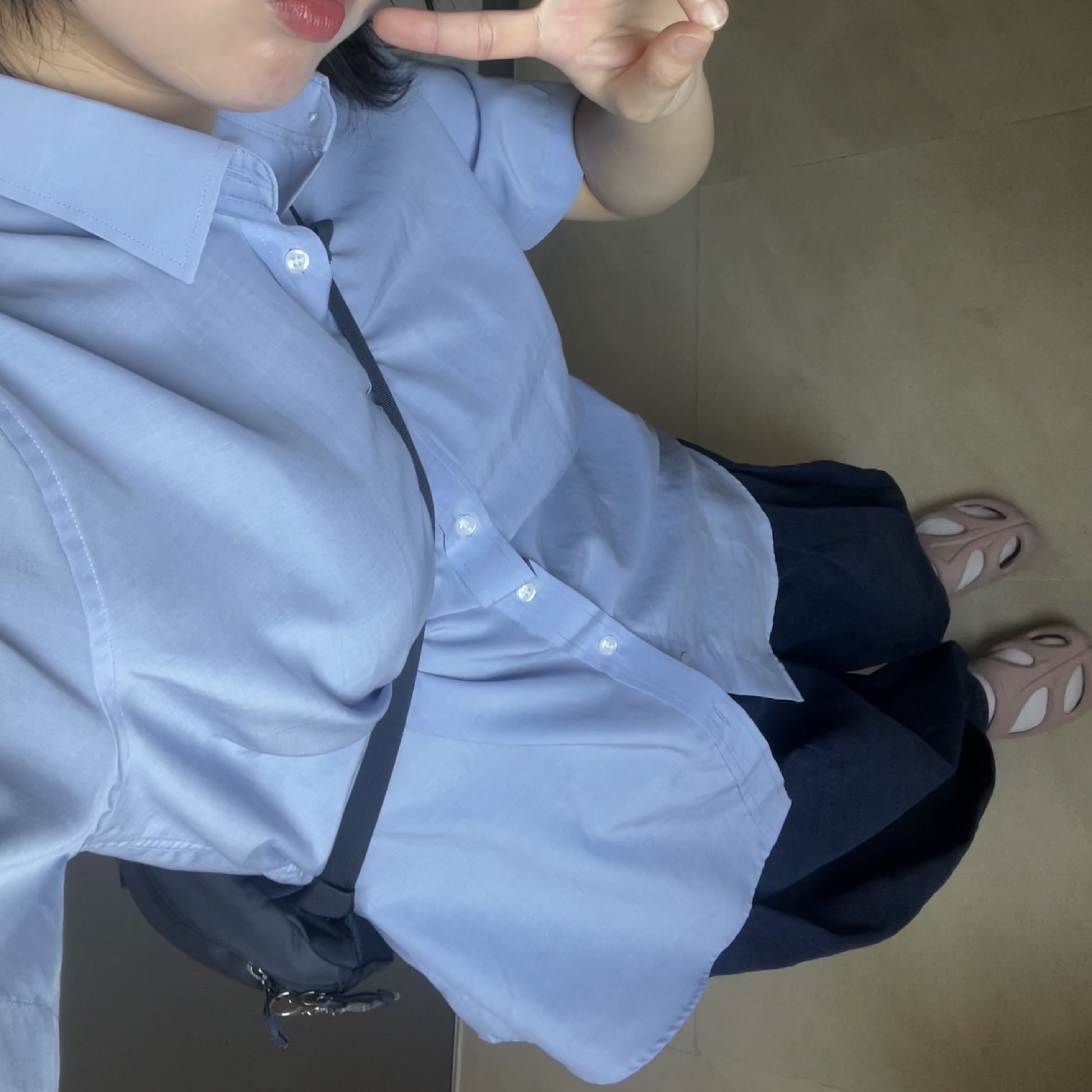 Zara x Ader Error Wide Leg Jeans Blue, (W) Keen Shanti Fawn Merlot 착용 스타일 - 1